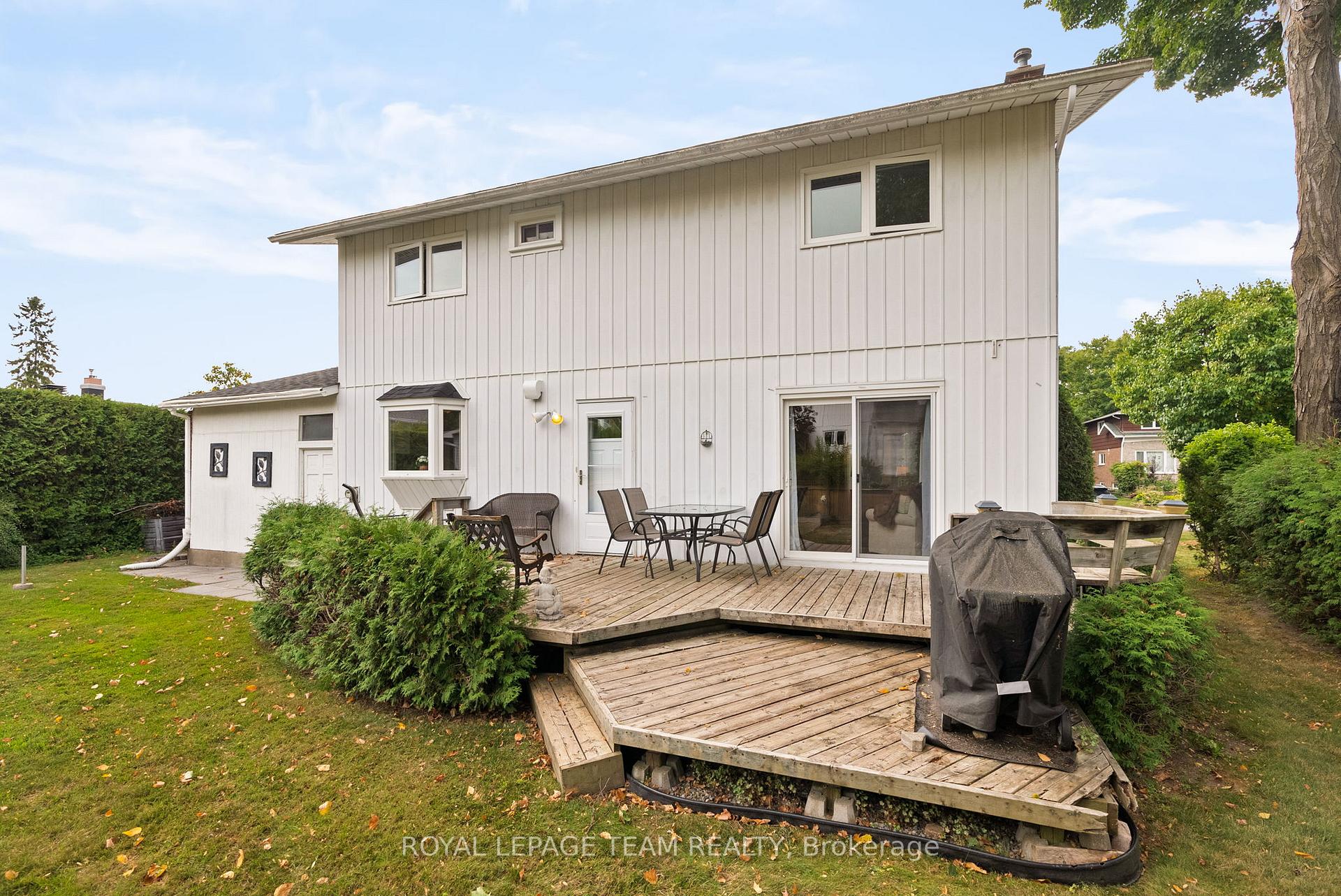 Photo 33 of 95 Coburn Avenue, Ottawa, Kanata - Glencairn/Hazeldean — HOMEH