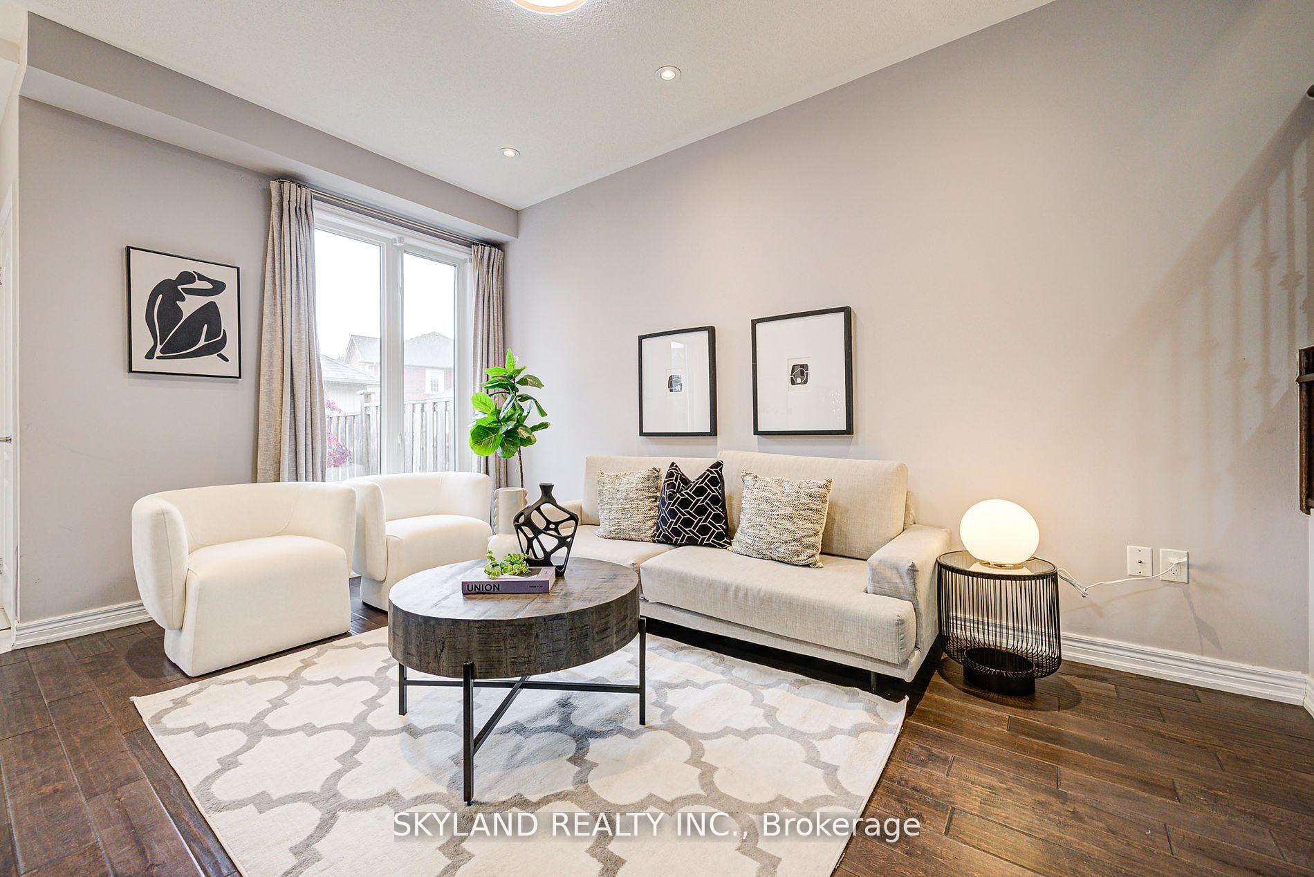 Photo 3 of 932 Castlemore Avenue, Markham, Wismer — HOMEH