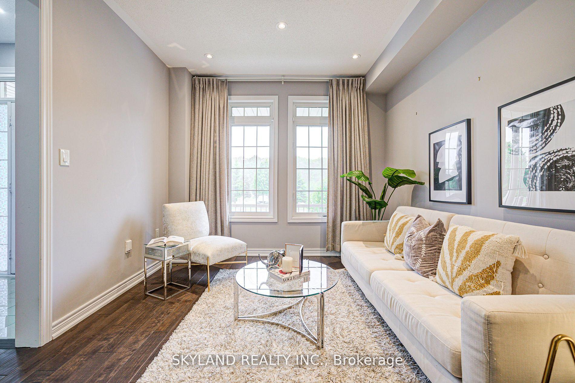 Photo 4 of 932 Castlemore Avenue, Markham, Wismer — HOMEH