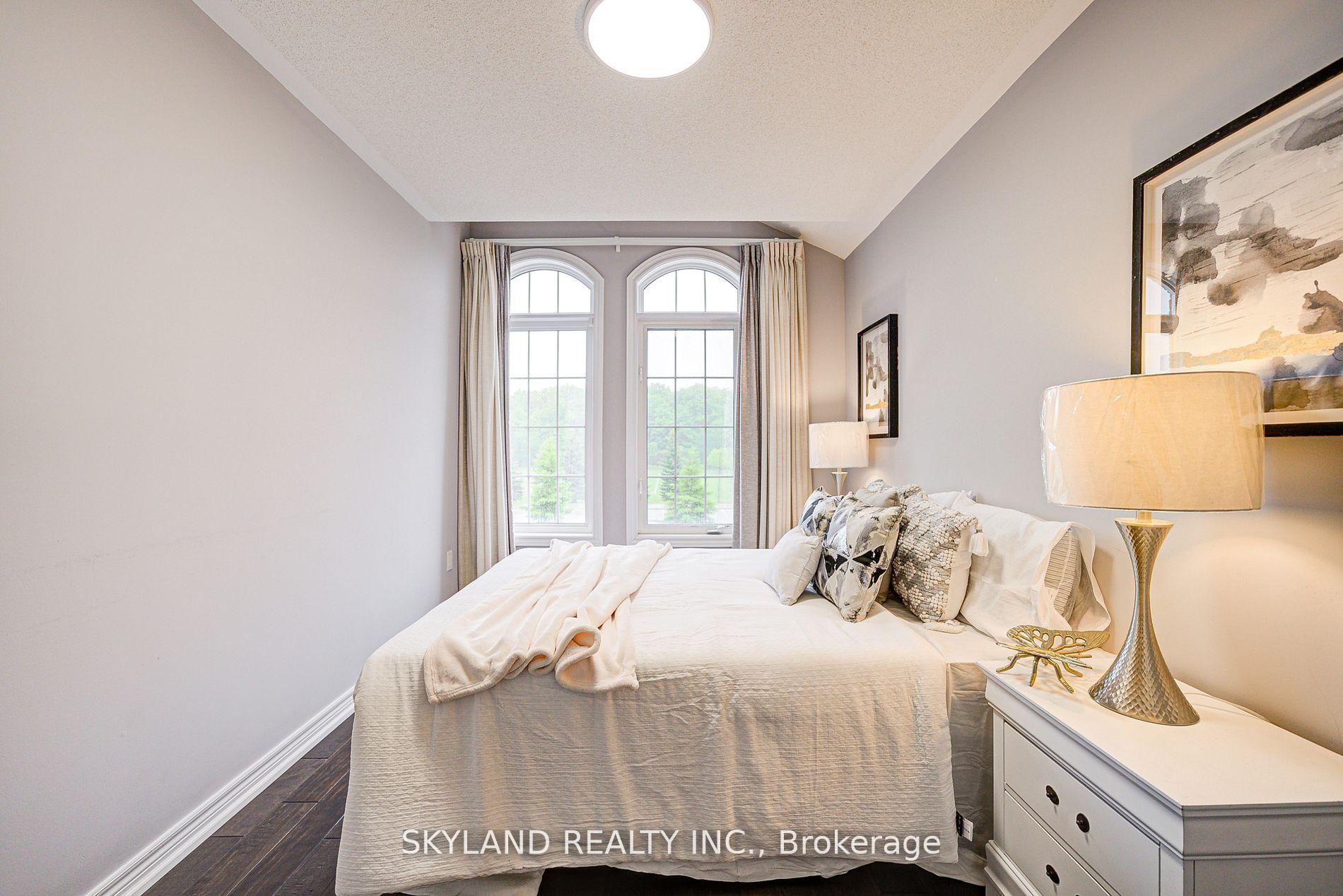 Photo 25 of 932 Castlemore Avenue, Markham, Wismer — HOMEH