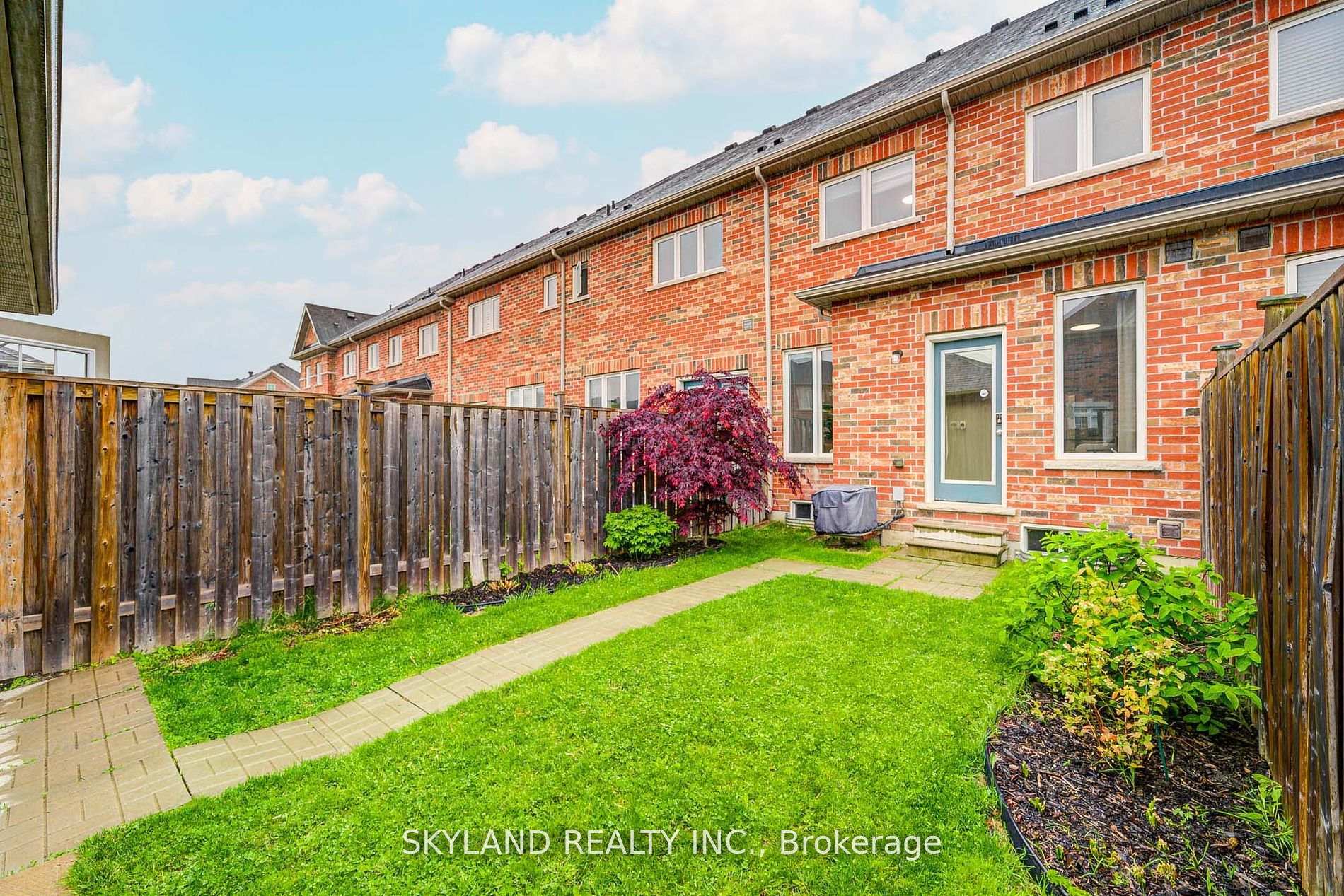 Photo 31 of 932 Castlemore Avenue, Markham, Wismer — HOMEH