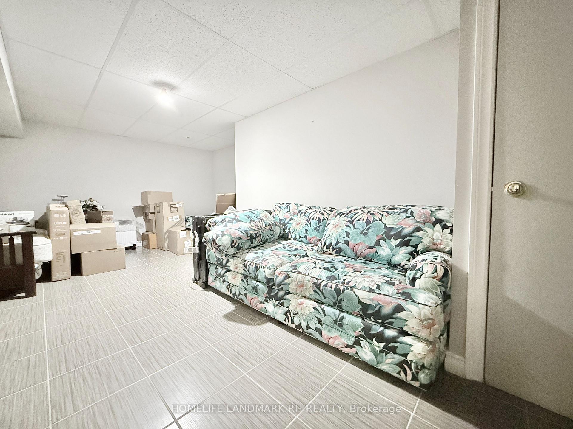 Photo 20 of Unit Unit 1, 27 East Drive, Markham, Unionville — HOMEH