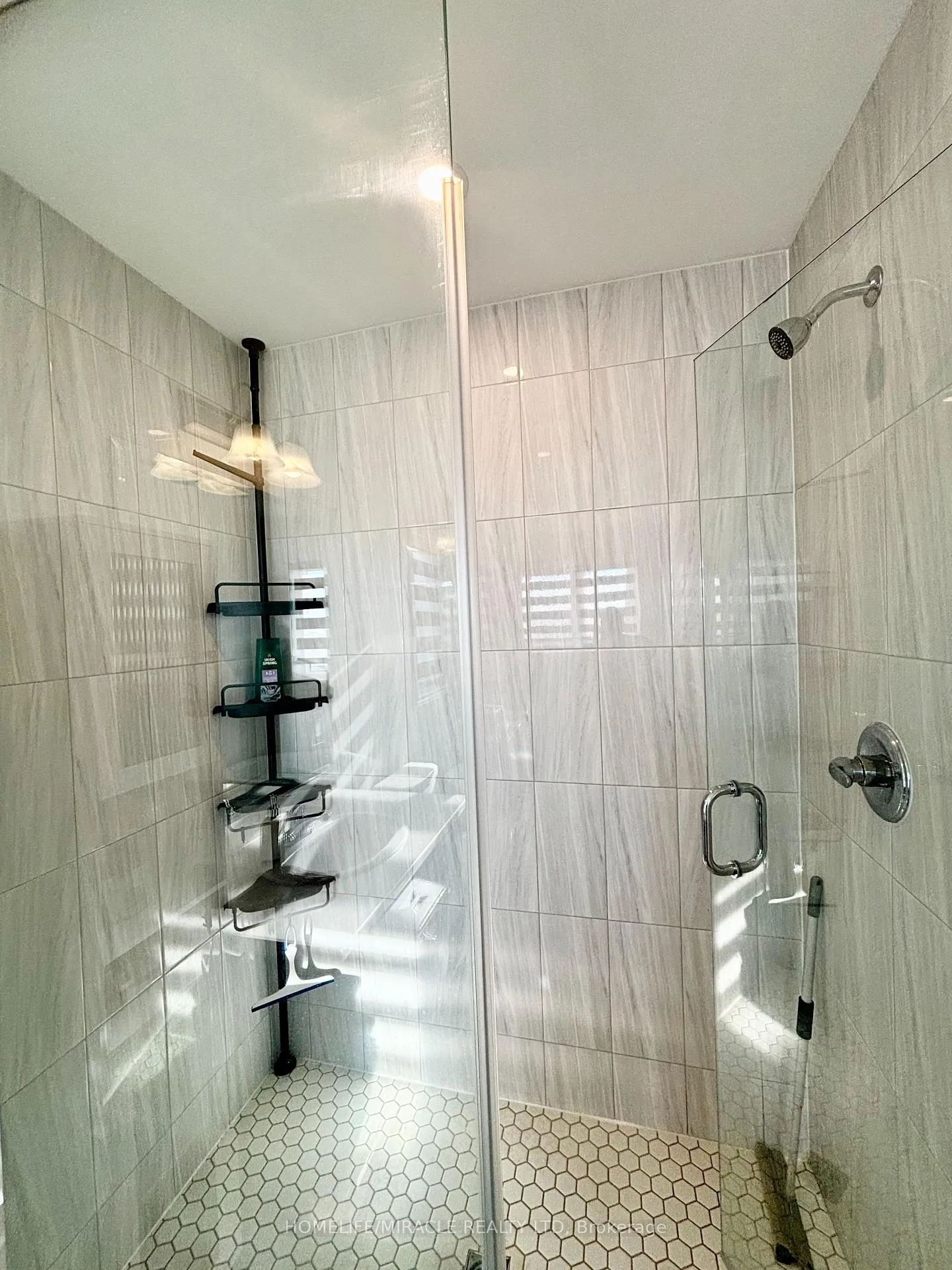 Photo 29 of 103 Picardy Drive, Hamilton, Stoney Creek Mountain — HOMEH