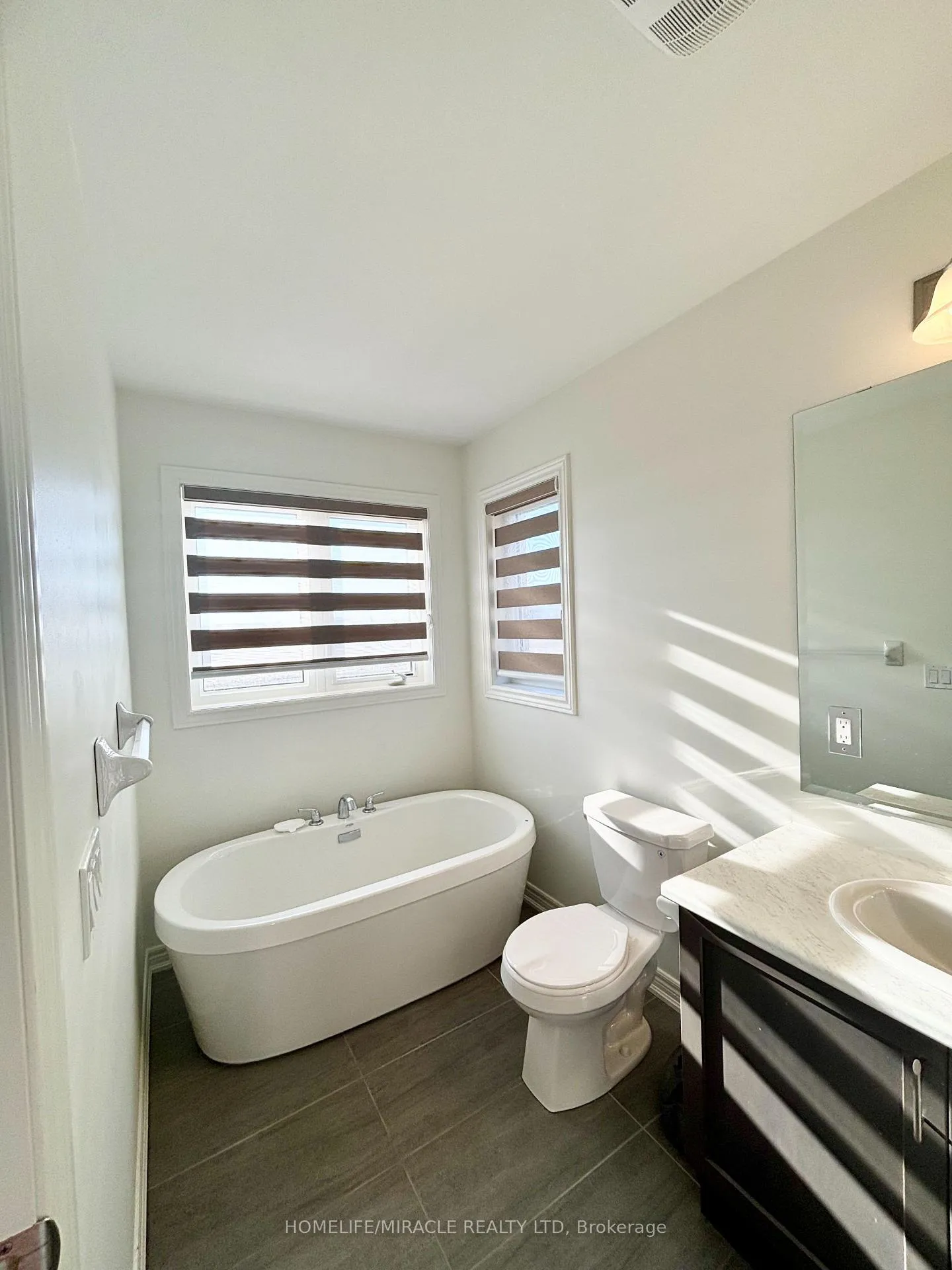 Photo 30 of 103 Picardy Drive, Hamilton, Stoney Creek Mountain — HOMEH