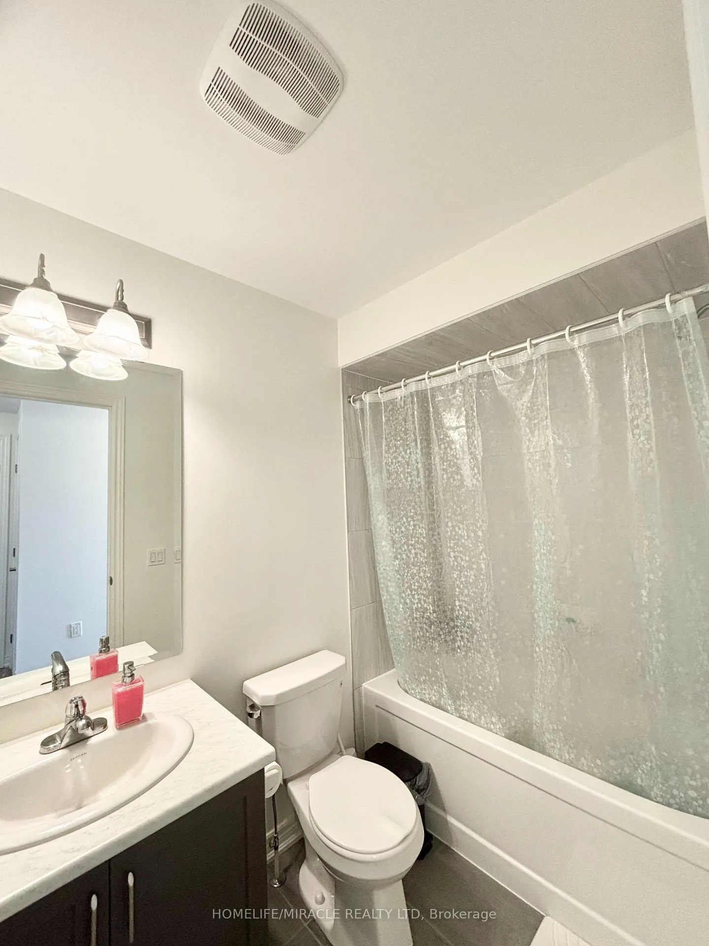 Photo 31 of 103 Picardy Drive, Hamilton, Stoney Creek Mountain — HOMEH