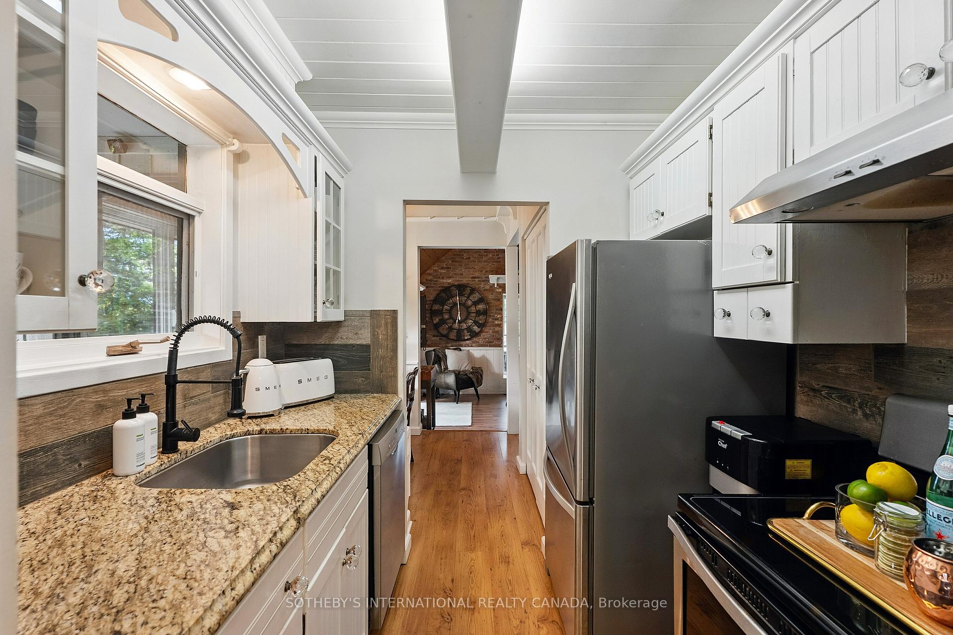 Photo 8 of 1050 Cobble Rose Lane, Minden Hills, Lutterworth — HOMEH