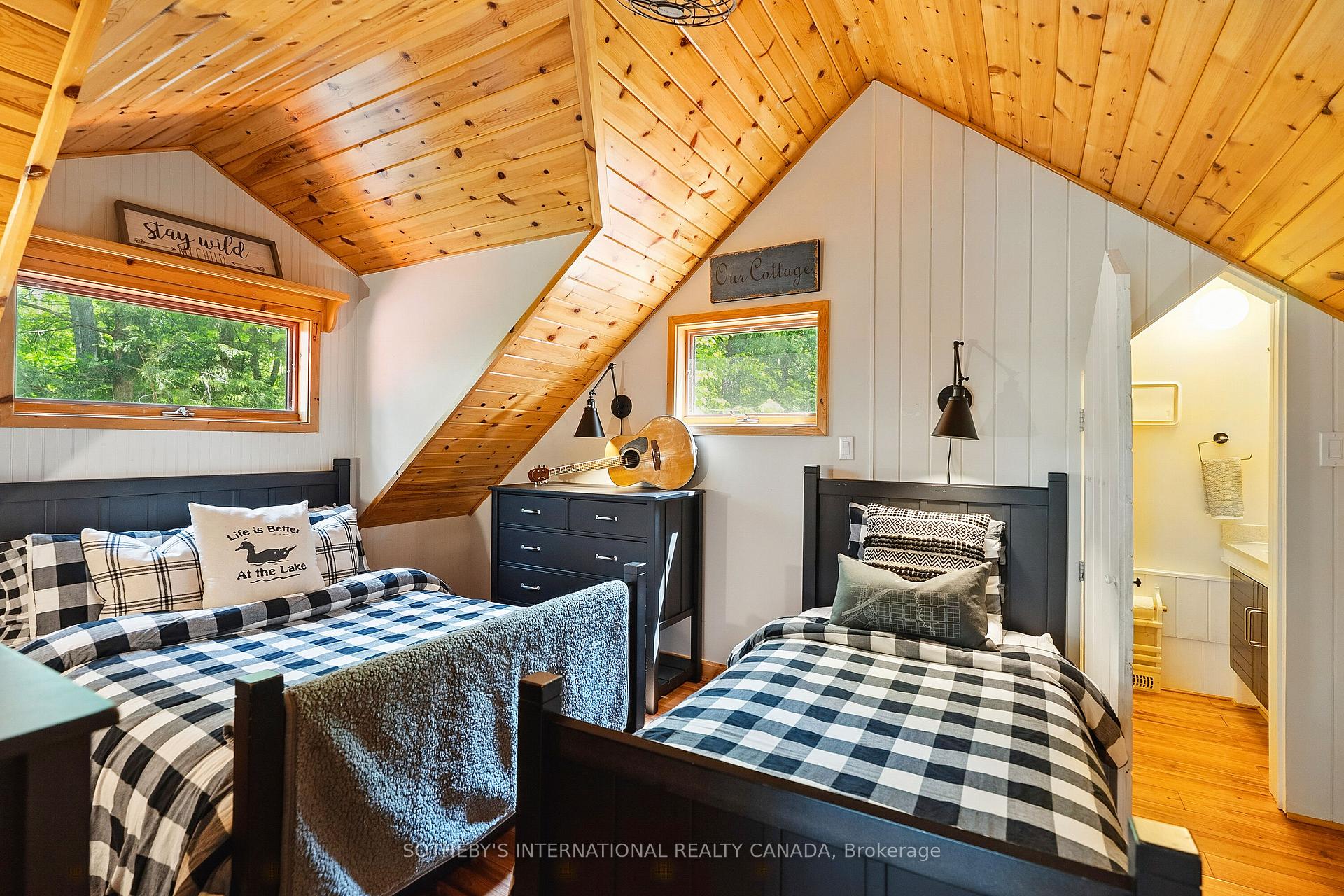 Photo 20 of 1050 Cobble Rose Lane, Minden Hills, Lutterworth — HOMEH