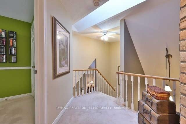 Photo 12 of 17 Longwater Chase, Markham, Unionville — HOMEH