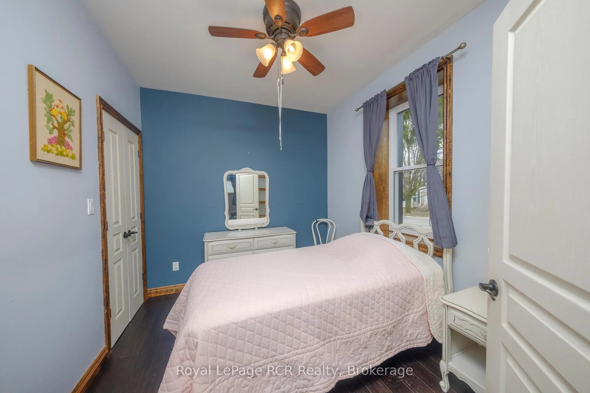Photo 6 of 524 Rose Street, Huron-Kinloss, Lucknow — HOMEH