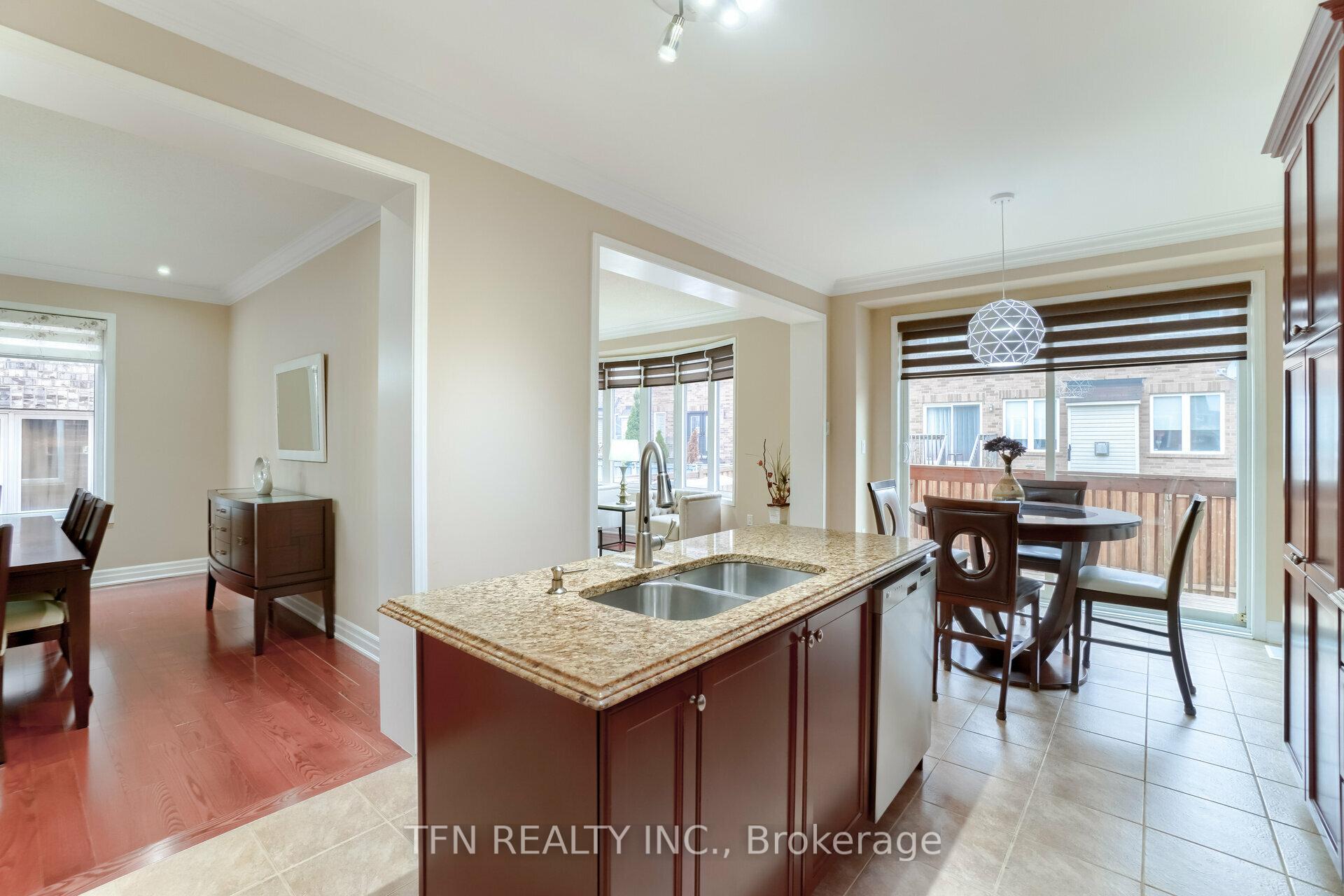 Photo 5 of 327 Pringle Avenue, Milton, Scott — HOMEH