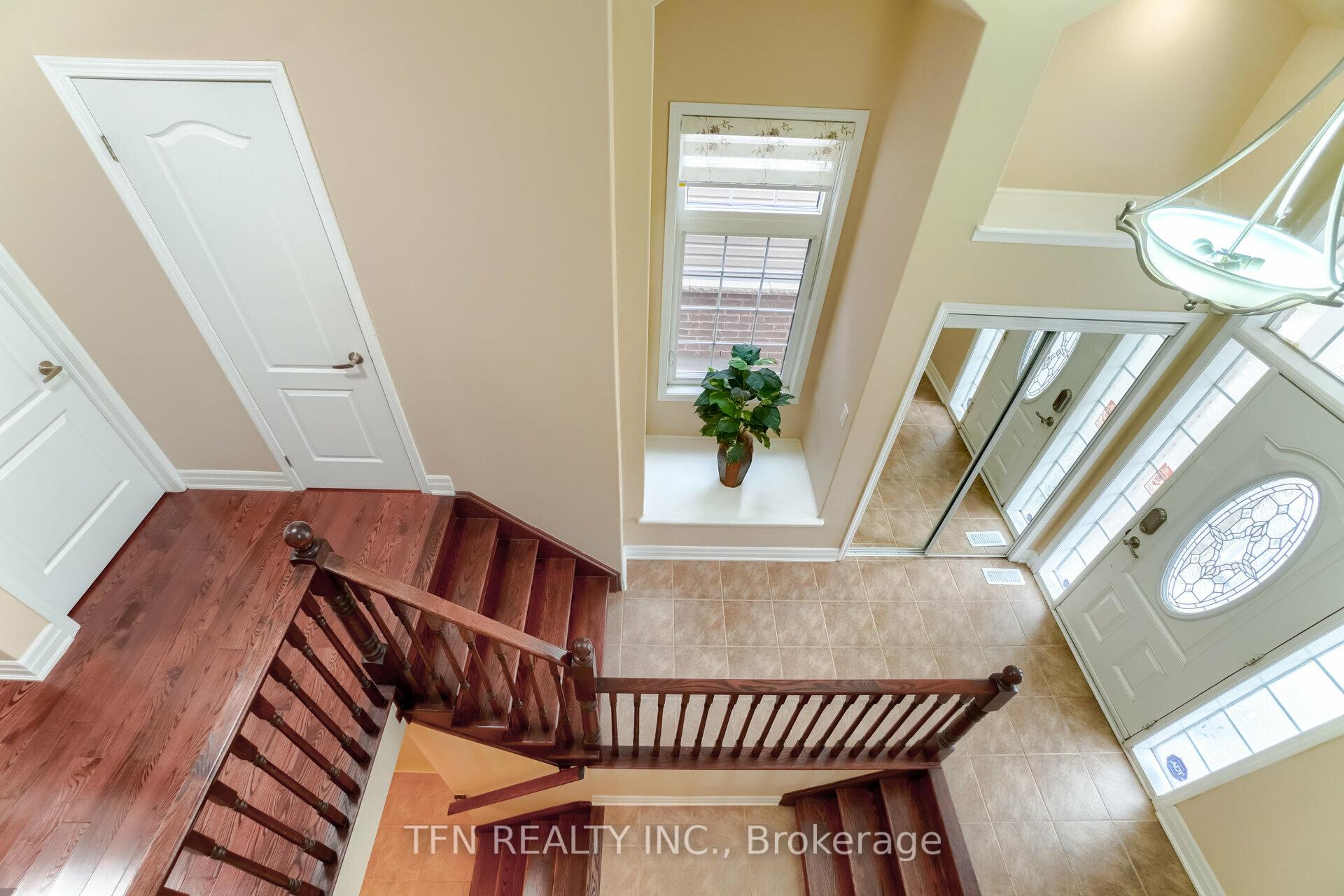 Photo 20 of 327 Pringle Avenue, Milton, Scott — HOMEH