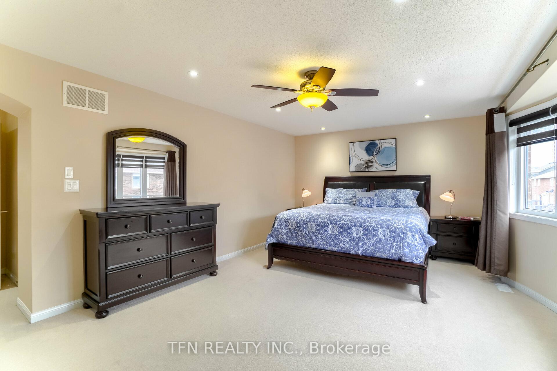 Photo 24 of 327 Pringle Avenue, Milton, Scott — HOMEH