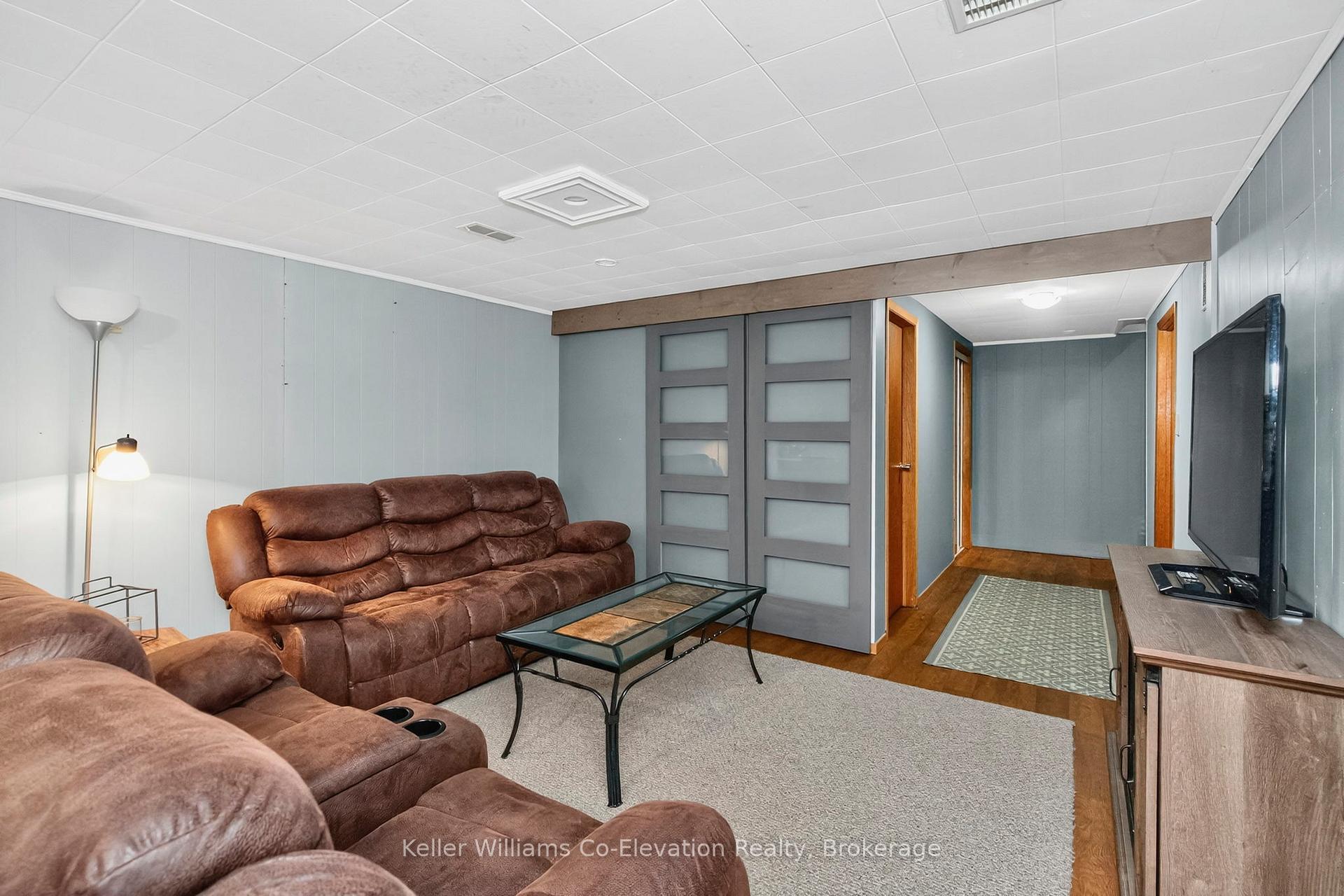 Photo 19 of 768 Bay Street, Midland — HOMEH