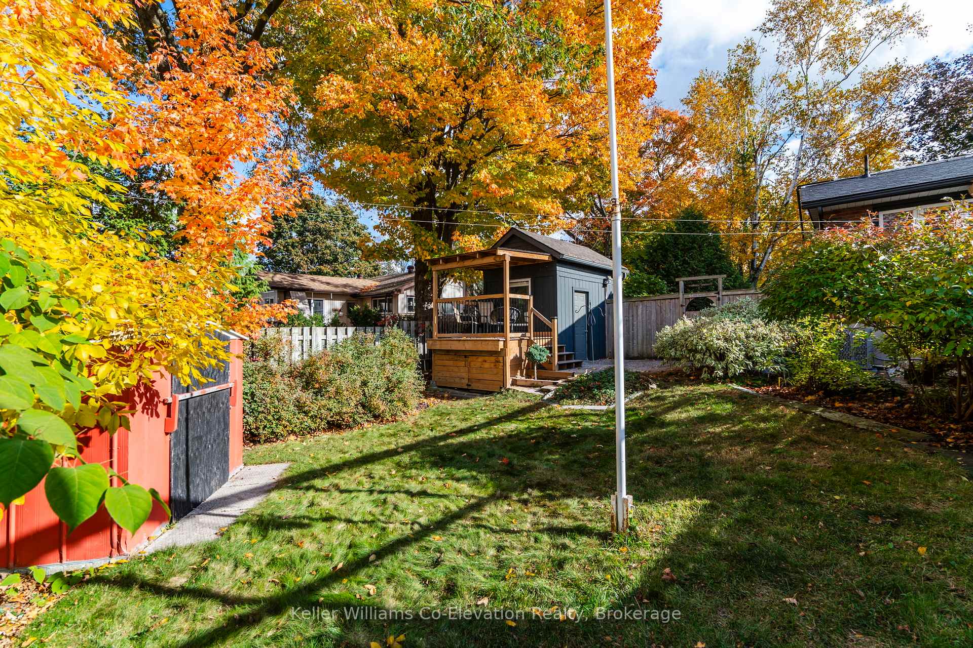 Photo 42 of 768 Bay Street, Midland — HOMEH