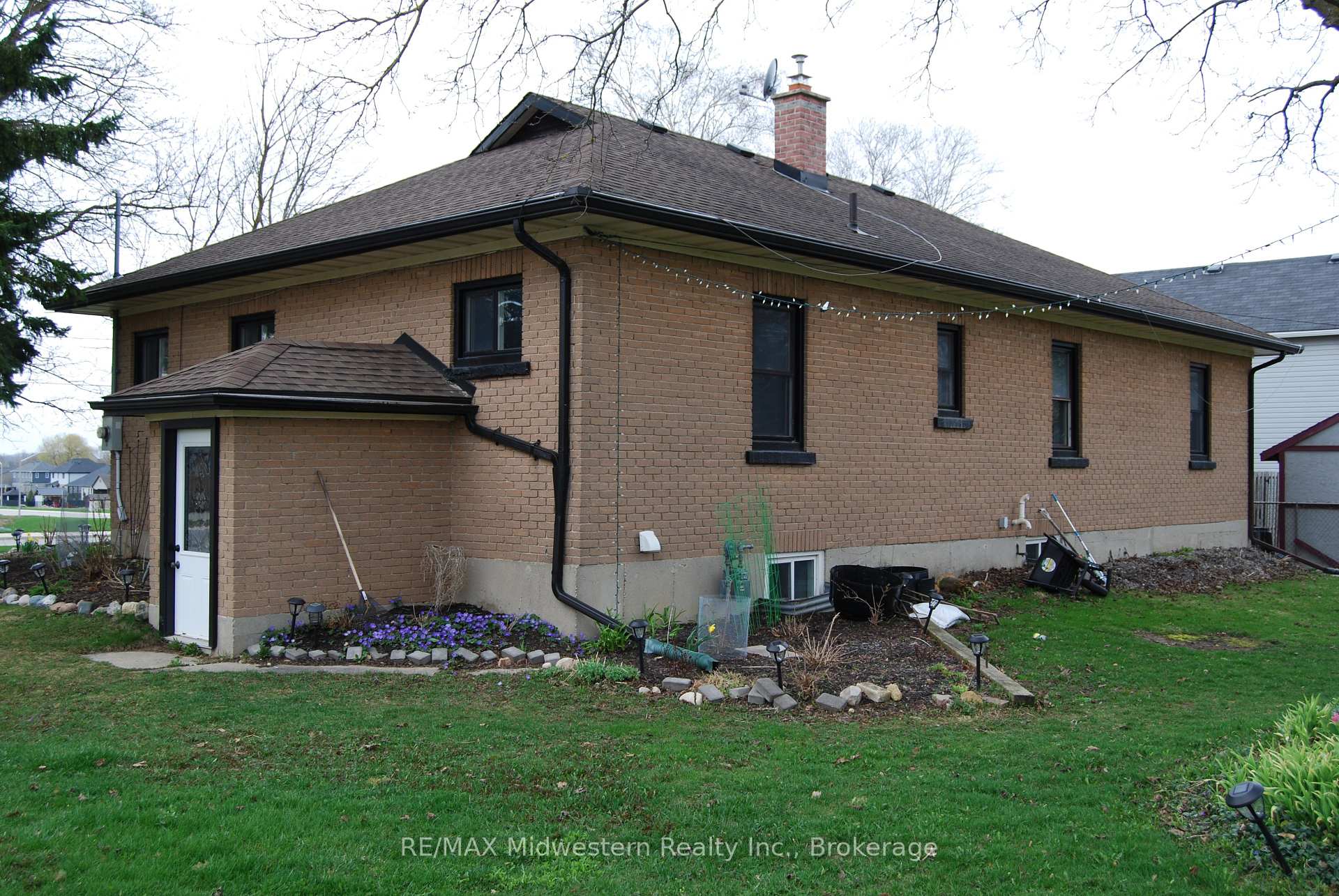 Photo 2 of 281 Elora Street S, Minto — HOMEH