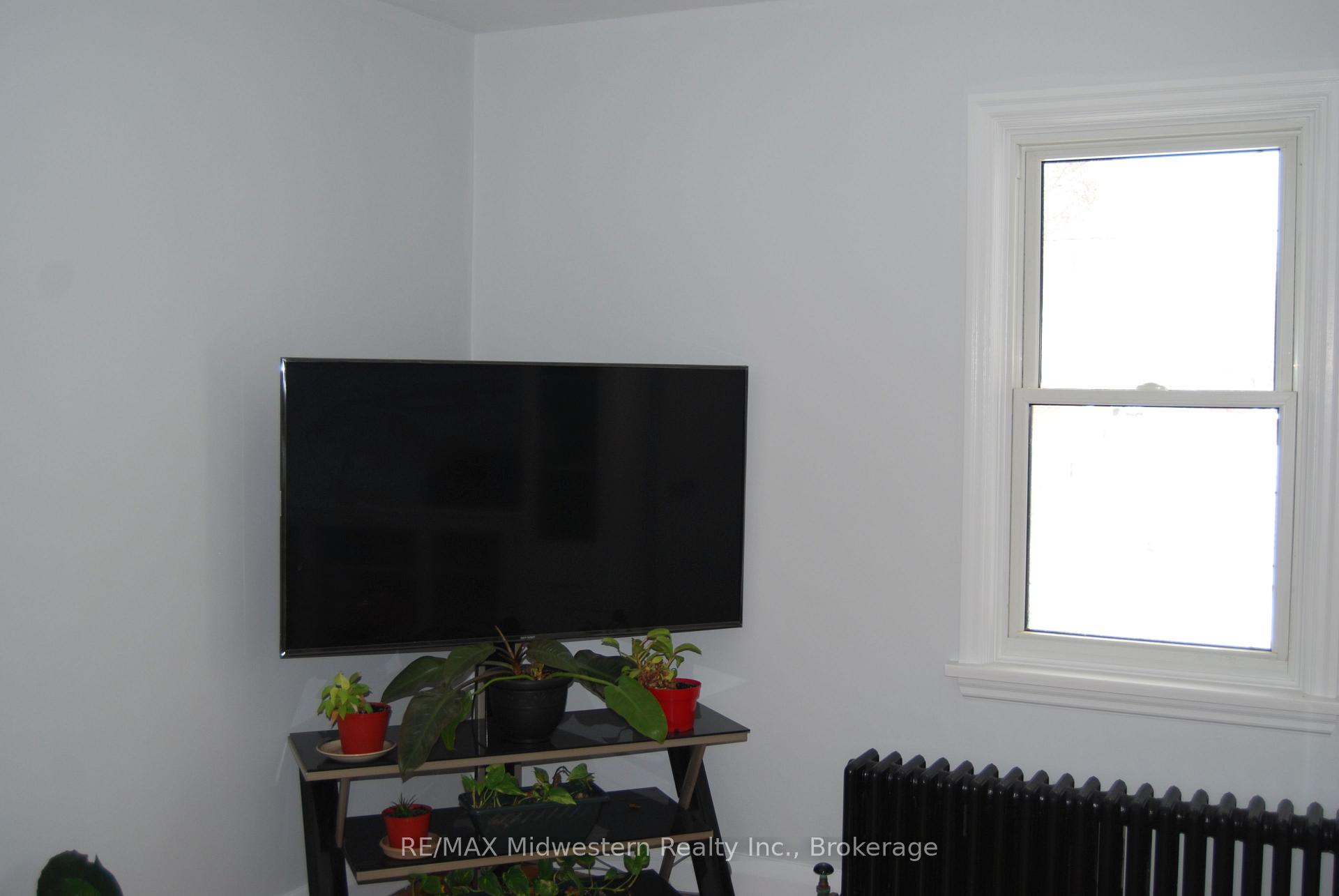 Photo 12 of 281 Elora Street S, Minto — HOMEH