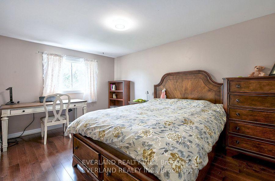 Photo 12 of 35 Ravengloss Drive, Markham, German Mills — HOMEH