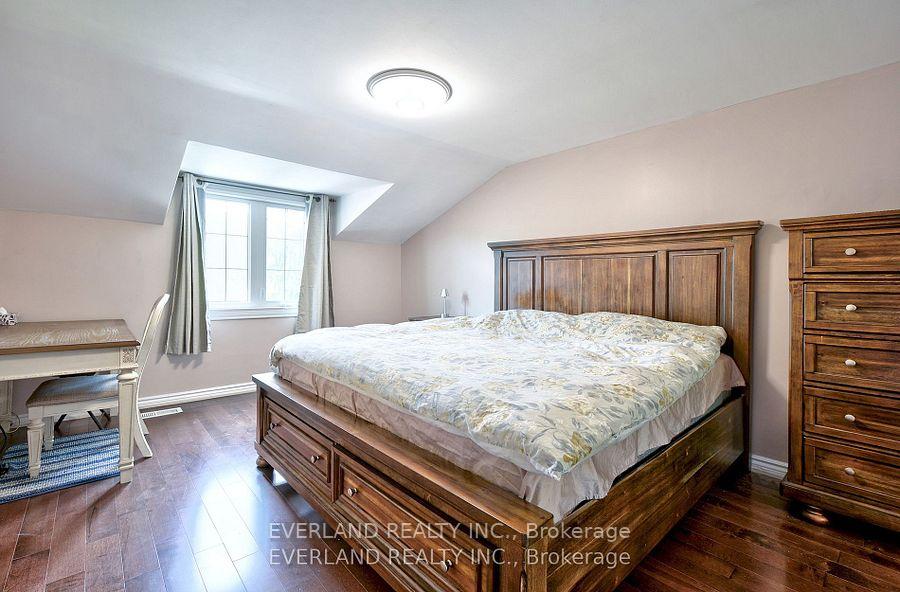 Photo 16 of 35 Ravengloss Drive, Markham, German Mills — HOMEH