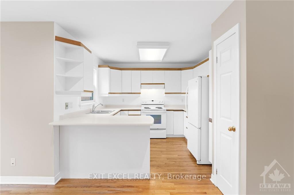 Photo 8 of Unit A, 1095 Normandy Crescent, Ottawa, Carleton Heights — HOMEH