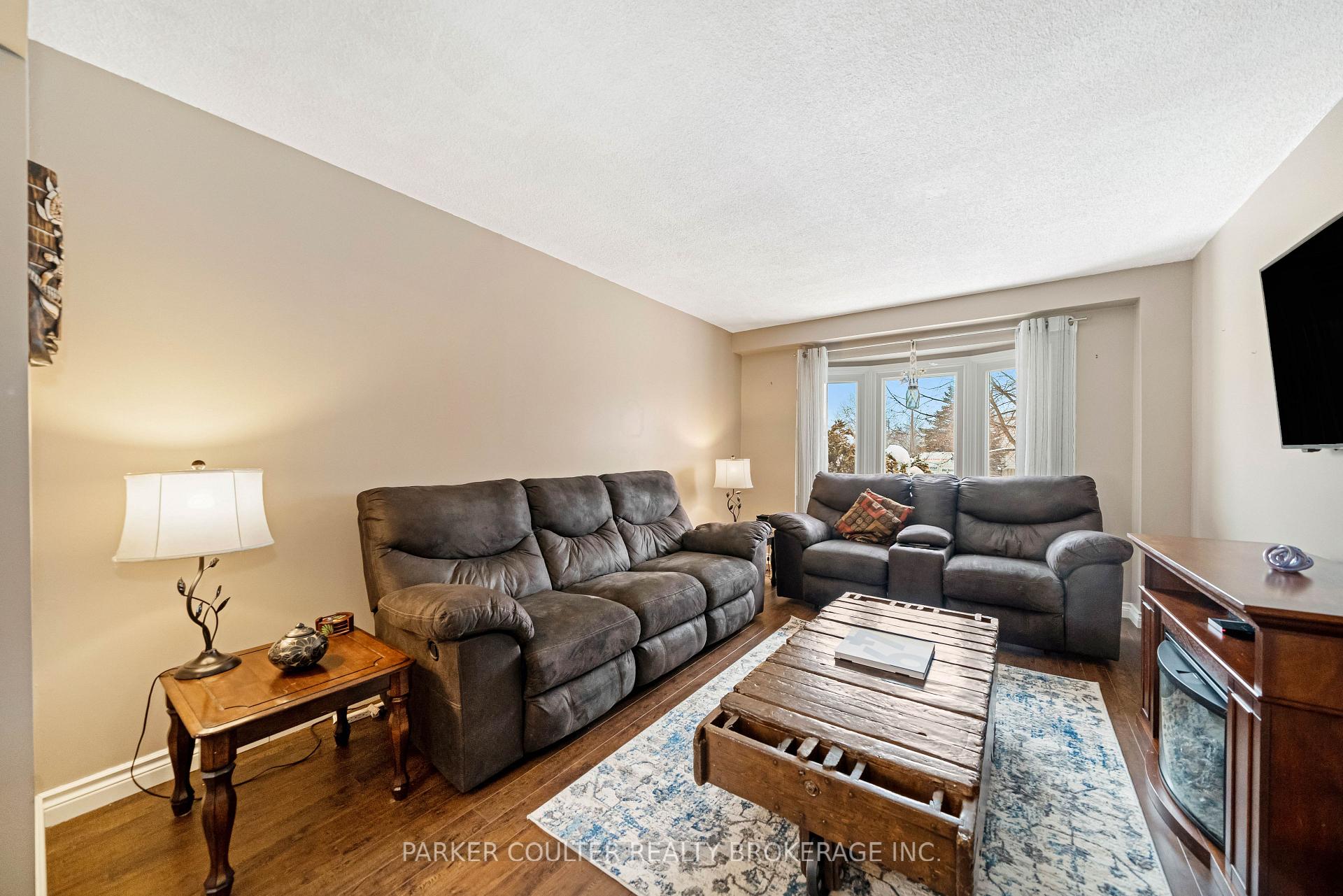 Photo 17 of 698 Candaras Street, Innisfil, Alcona — HOMEH