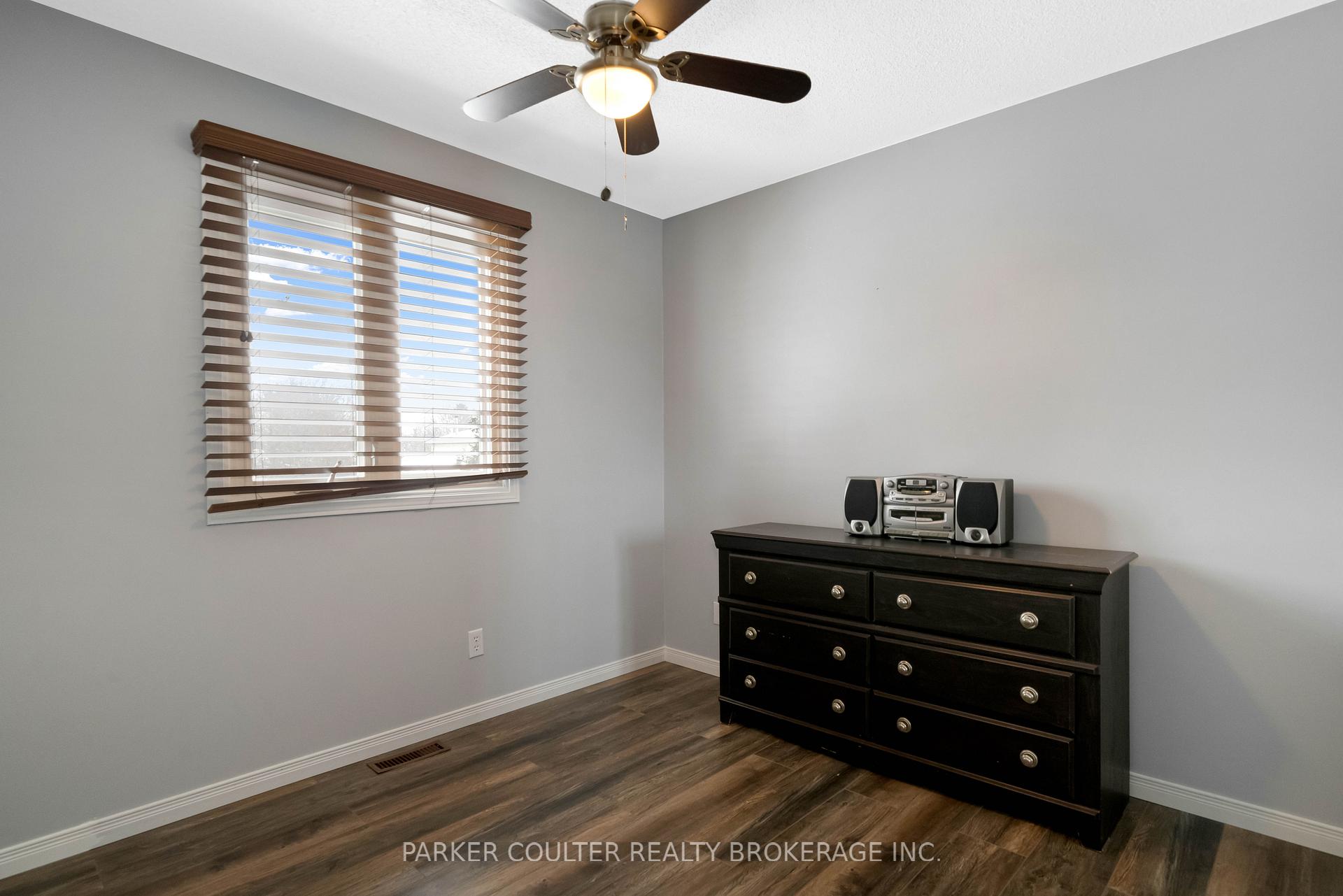 Photo 25 of 698 Candaras Street, Innisfil, Alcona — HOMEH