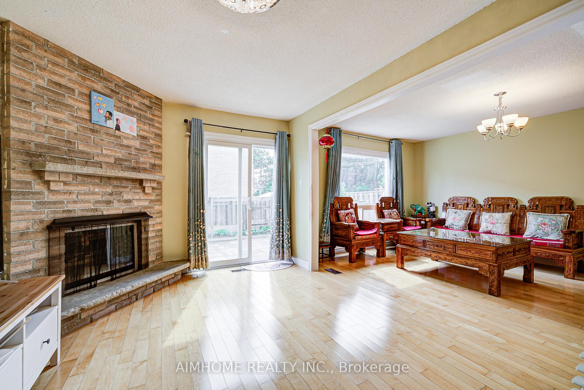 Photo 13 of 94 Northolt Crescent, Markham, Milliken Mills East — HOMEH