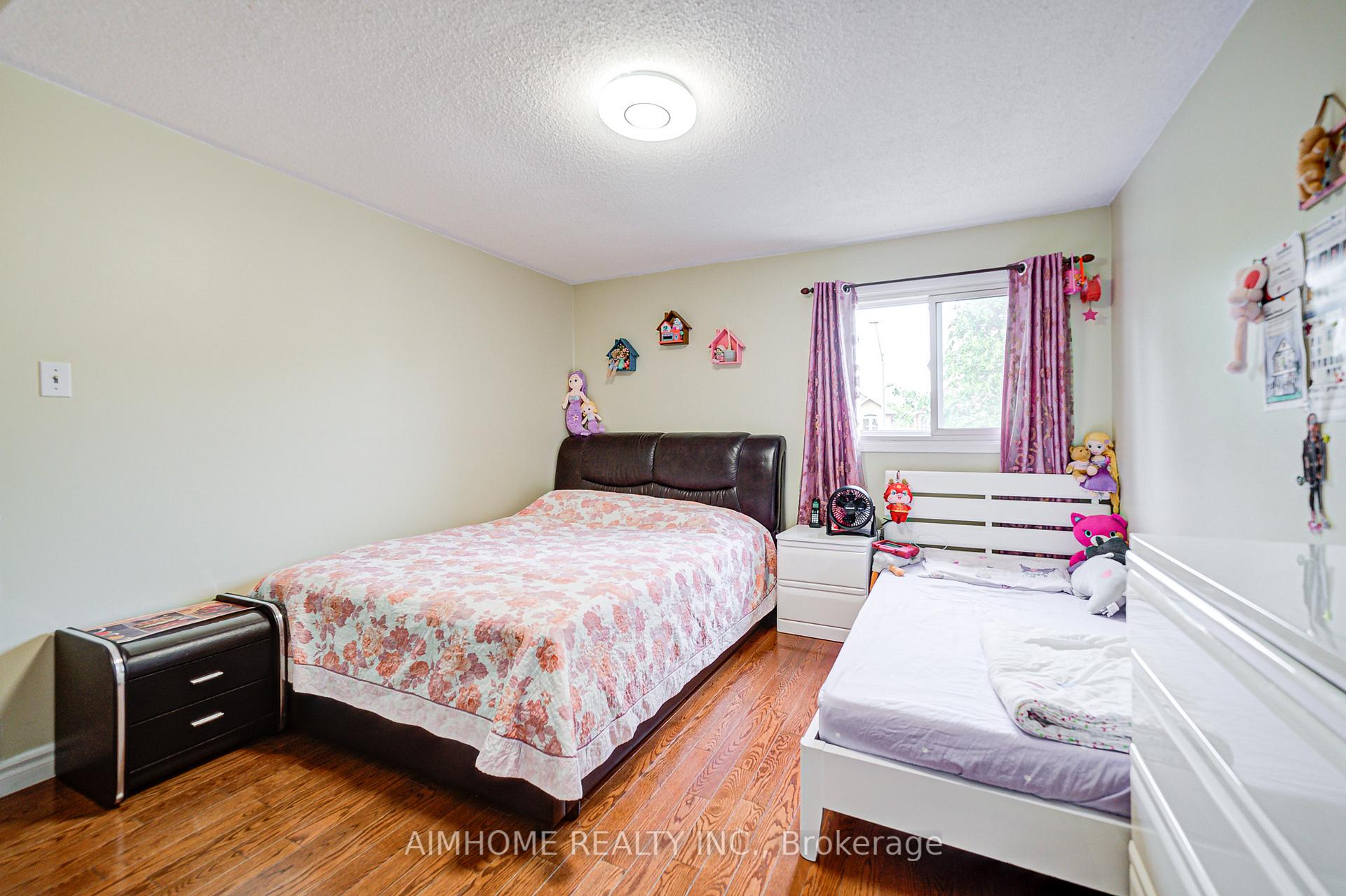 Photo 31 of 94 Northolt Crescent, Markham, Milliken Mills East — HOMEH