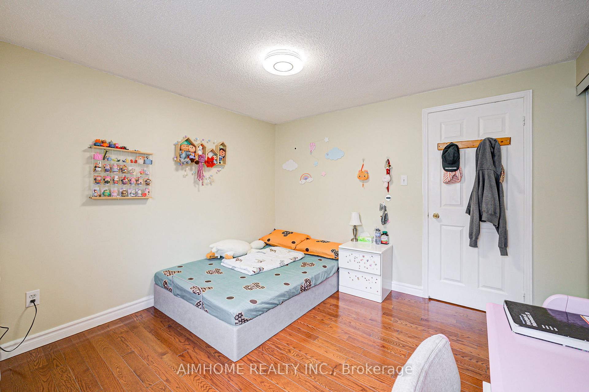 Photo 32 of 94 Northolt Crescent, Markham, Milliken Mills East — HOMEH