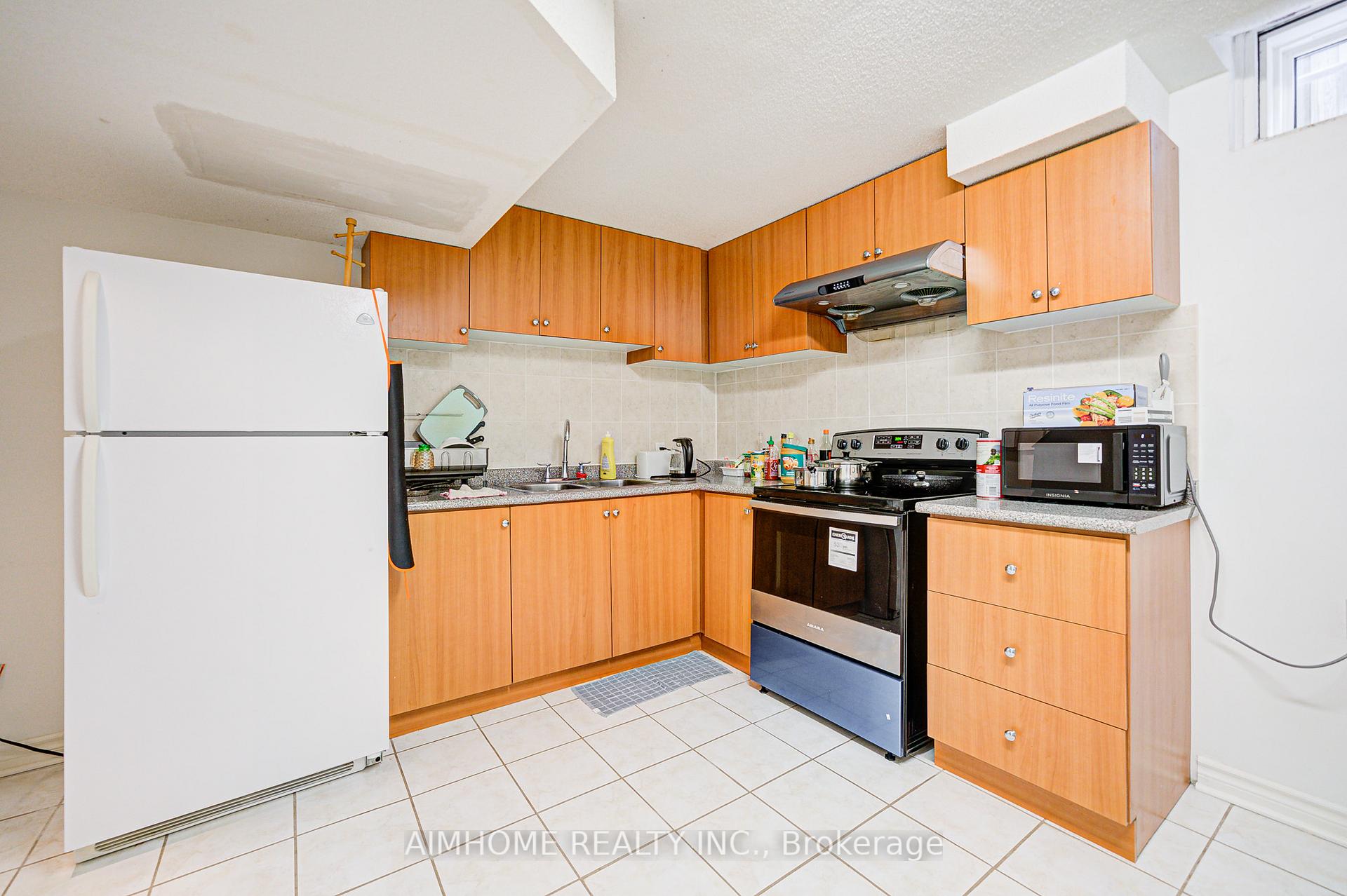 Photo 37 of 94 Northolt Crescent, Markham, Milliken Mills East — HOMEH
