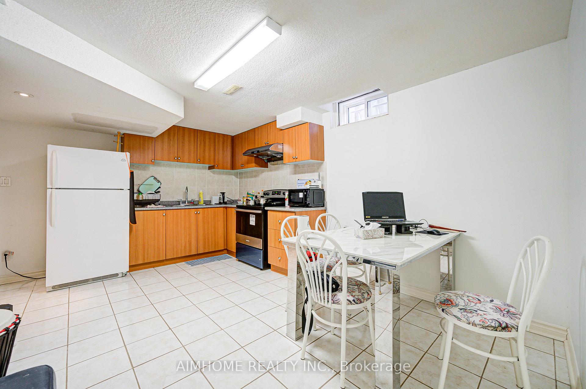 Photo 38 of 94 Northolt Crescent, Markham, Milliken Mills East — HOMEH
