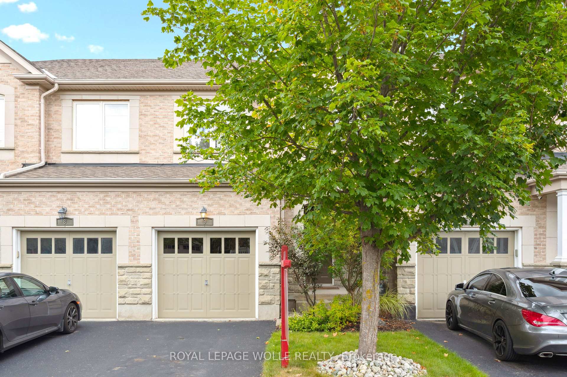 Front of Unit 9, 28 Doon Mills Drive