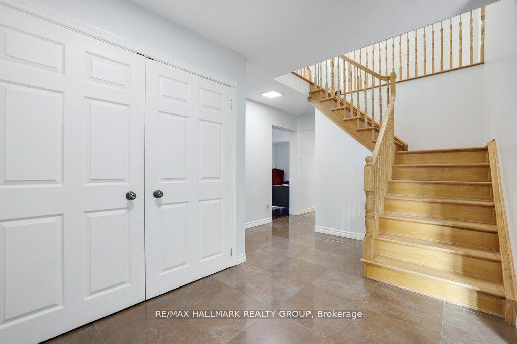 Photo 6 of 36 Drainie Drive, Ottawa, Kanata - Katimavik — HOMEH