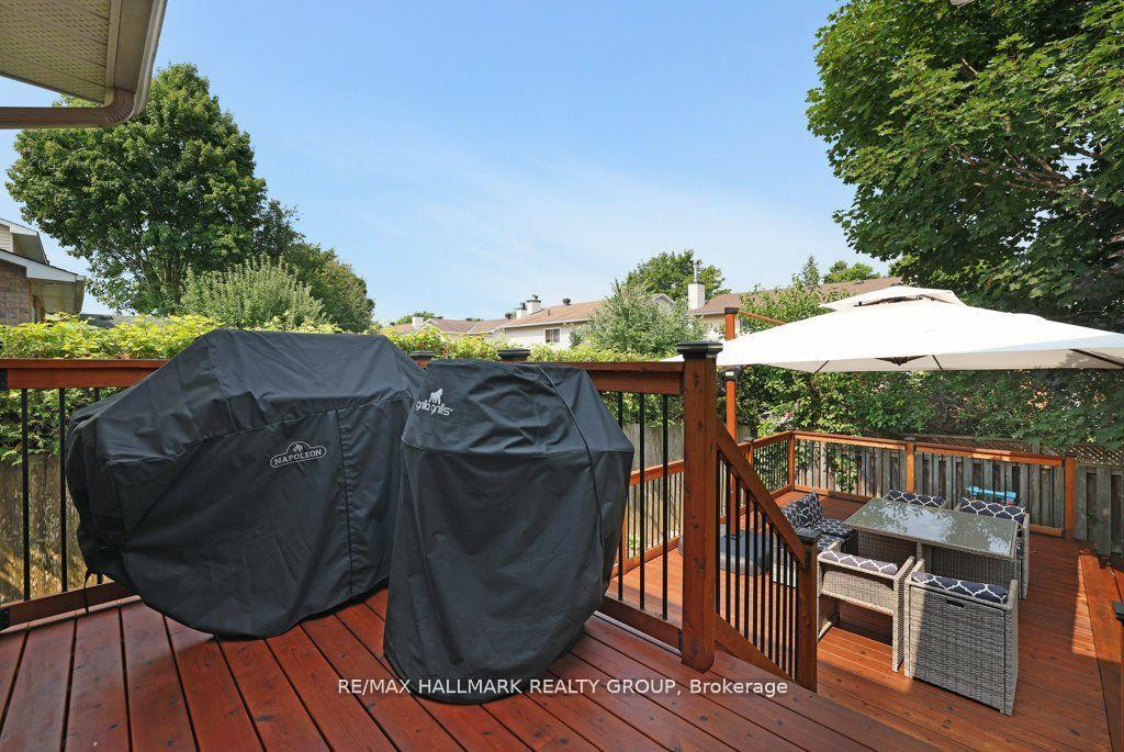 Photo 37 of 36 Drainie Drive, Ottawa, Kanata - Katimavik — HOMEH