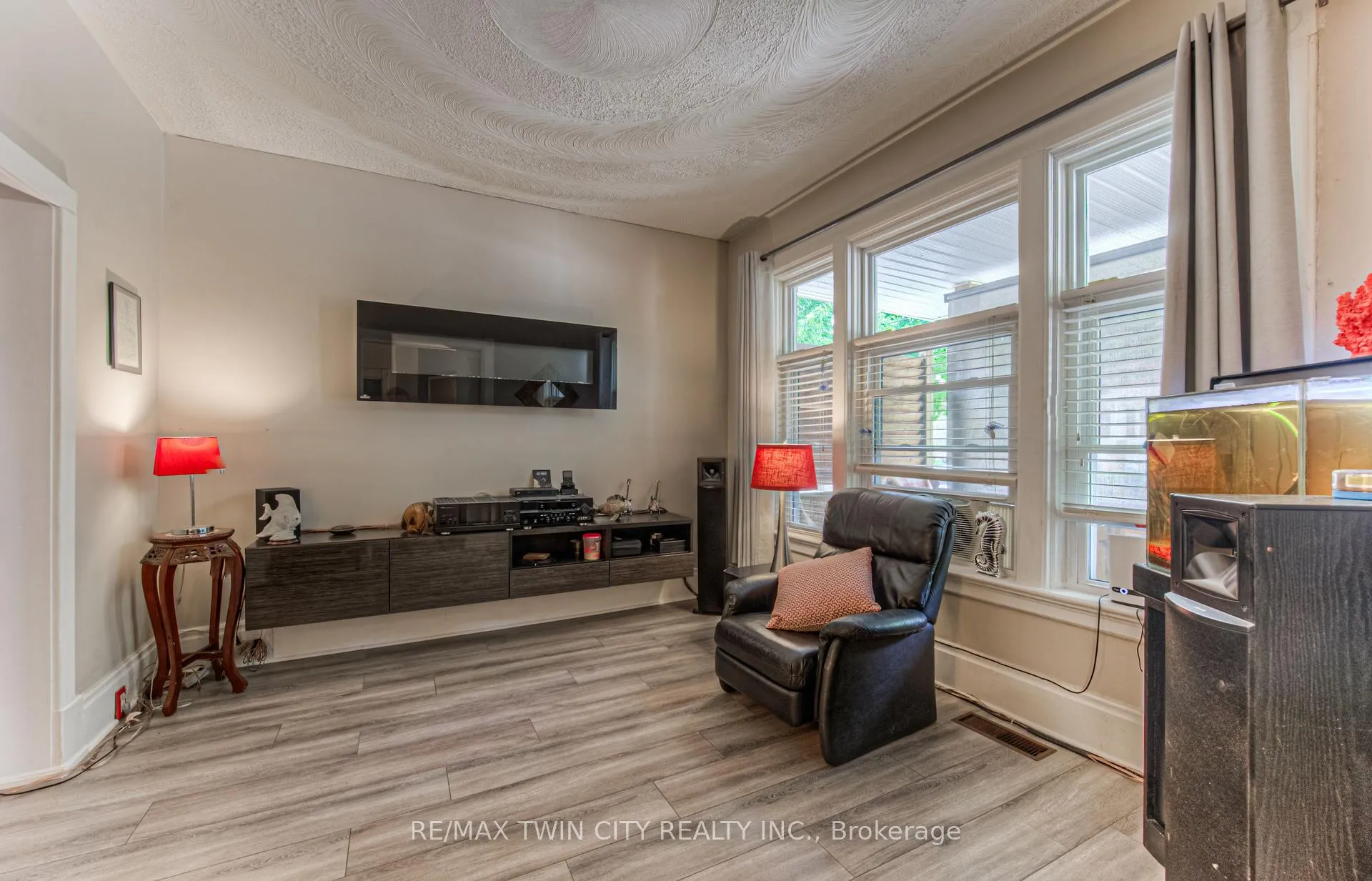 Photo 7 of 45 Brubacher Street, Kitchener — HOMEH