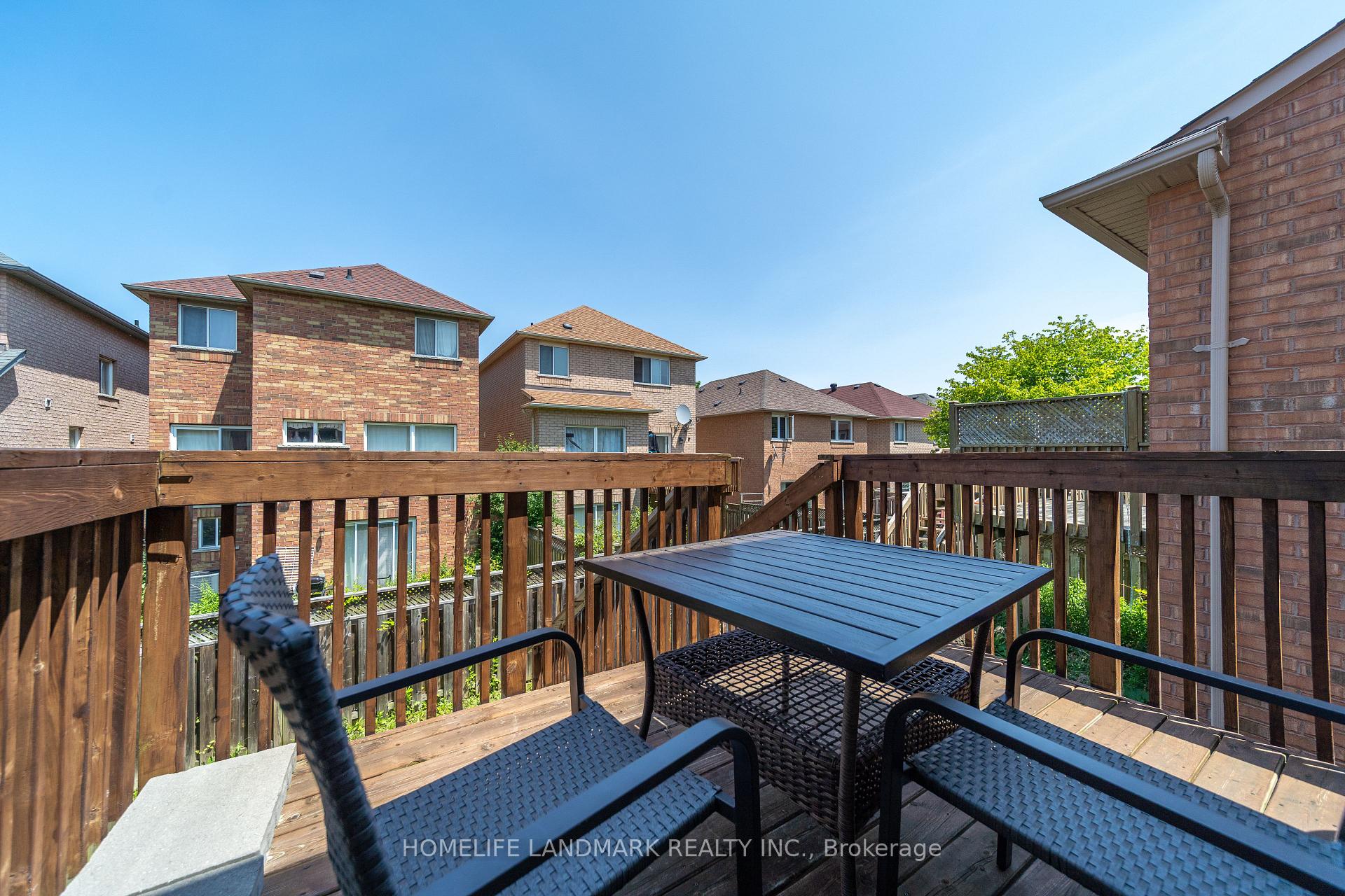 Photo 10 of 71 Orchard Hill Boulevard, Markham, Berczy — HOMEH