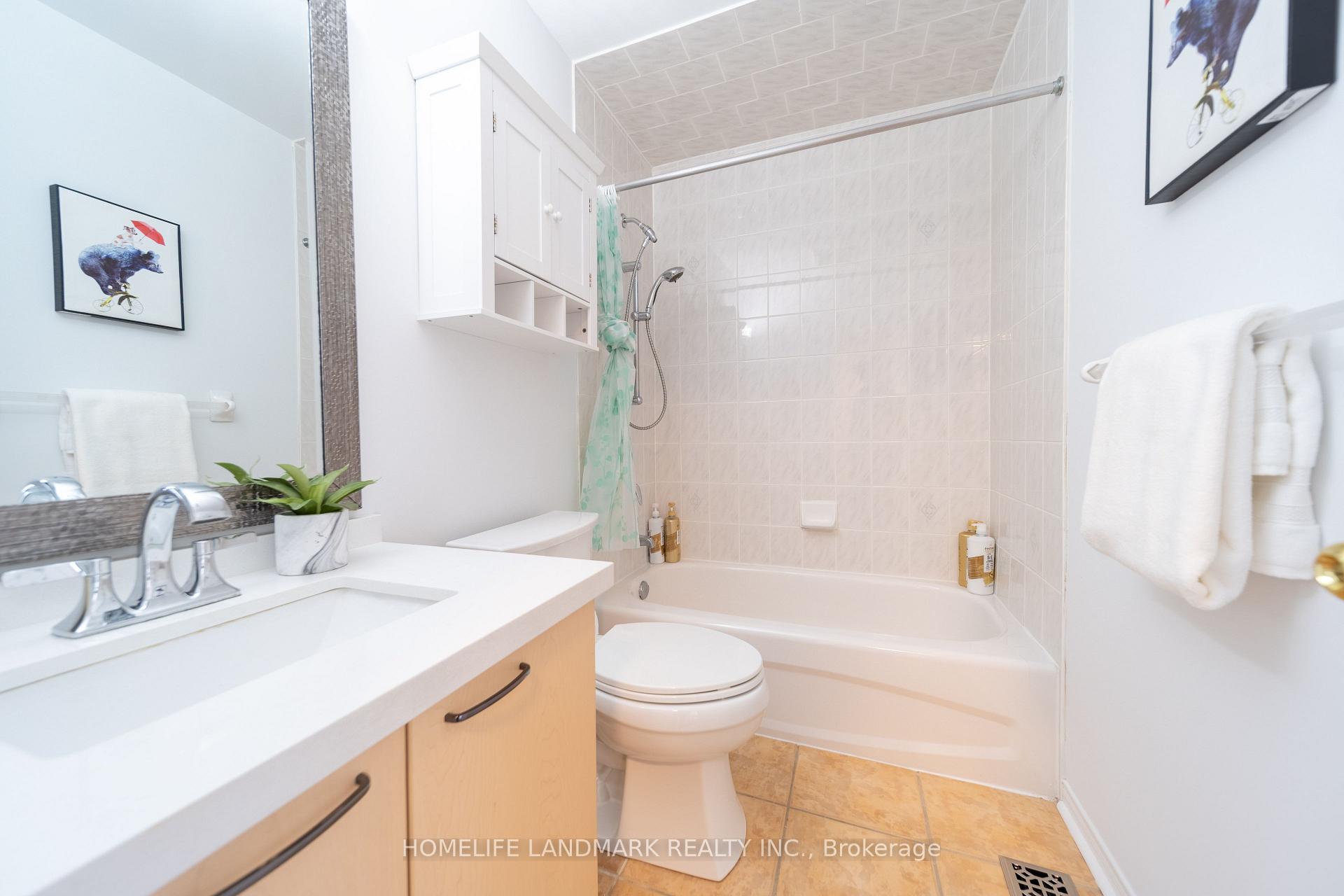 Photo 16 of 71 Orchard Hill Boulevard, Markham, Berczy — HOMEH