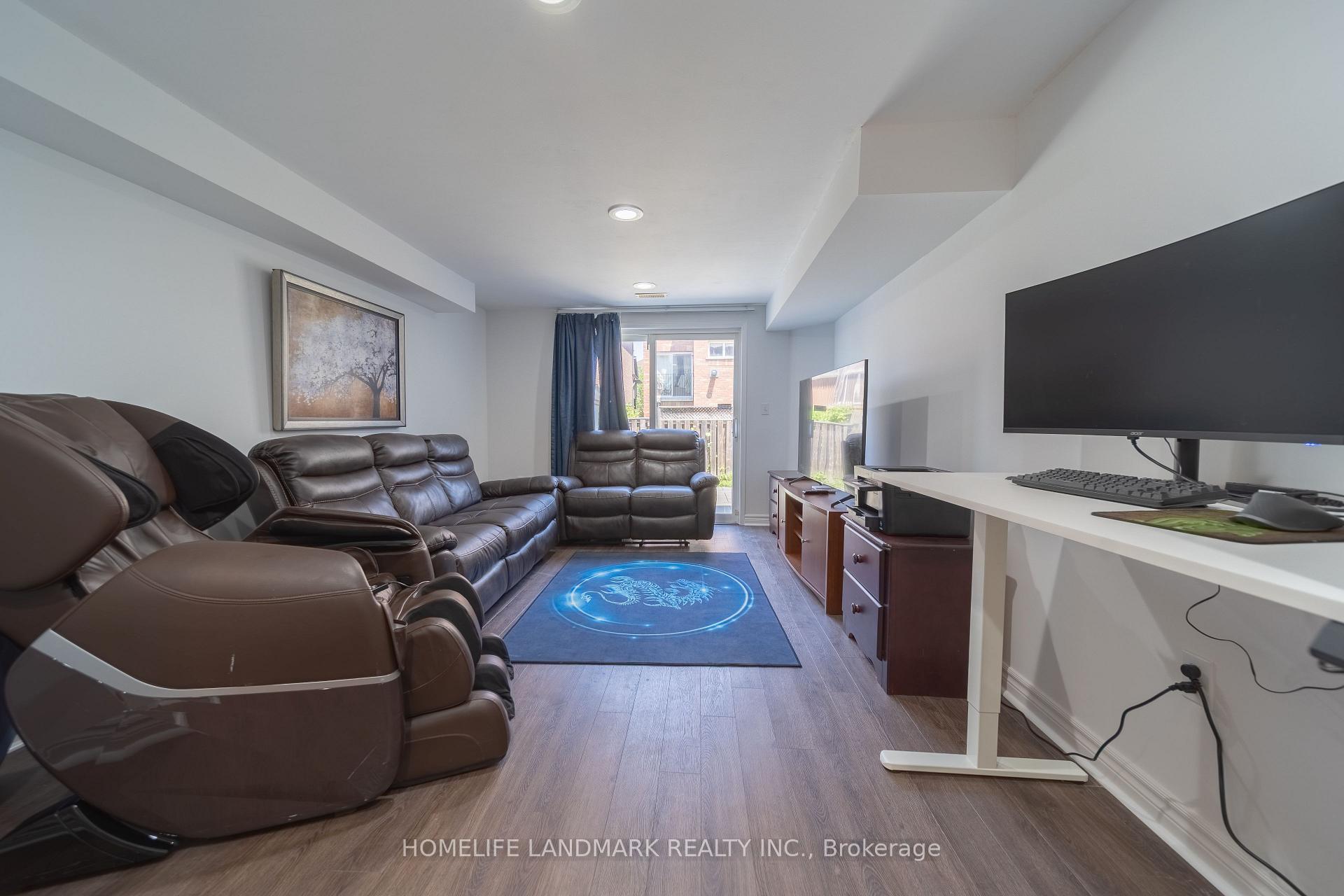 Photo 20 of 71 Orchard Hill Boulevard, Markham, Berczy — HOMEH
