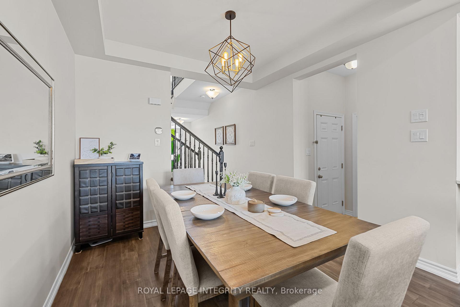 Photo 15 of 568 Cope Drive, Ottawa, Kanata - Emerald Meadows/Trailwest — HOMEH