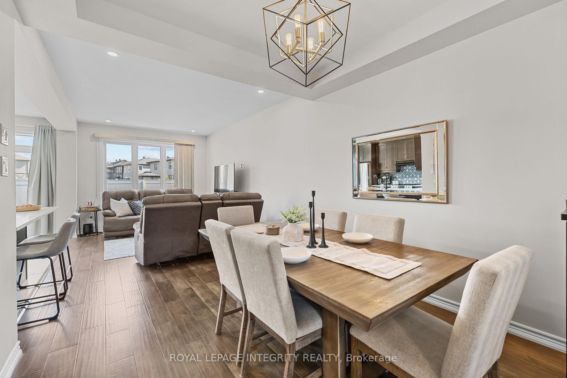 Photo 16 of 568 Cope Drive, Ottawa, Kanata - Emerald Meadows/Trailwest — HOMEH