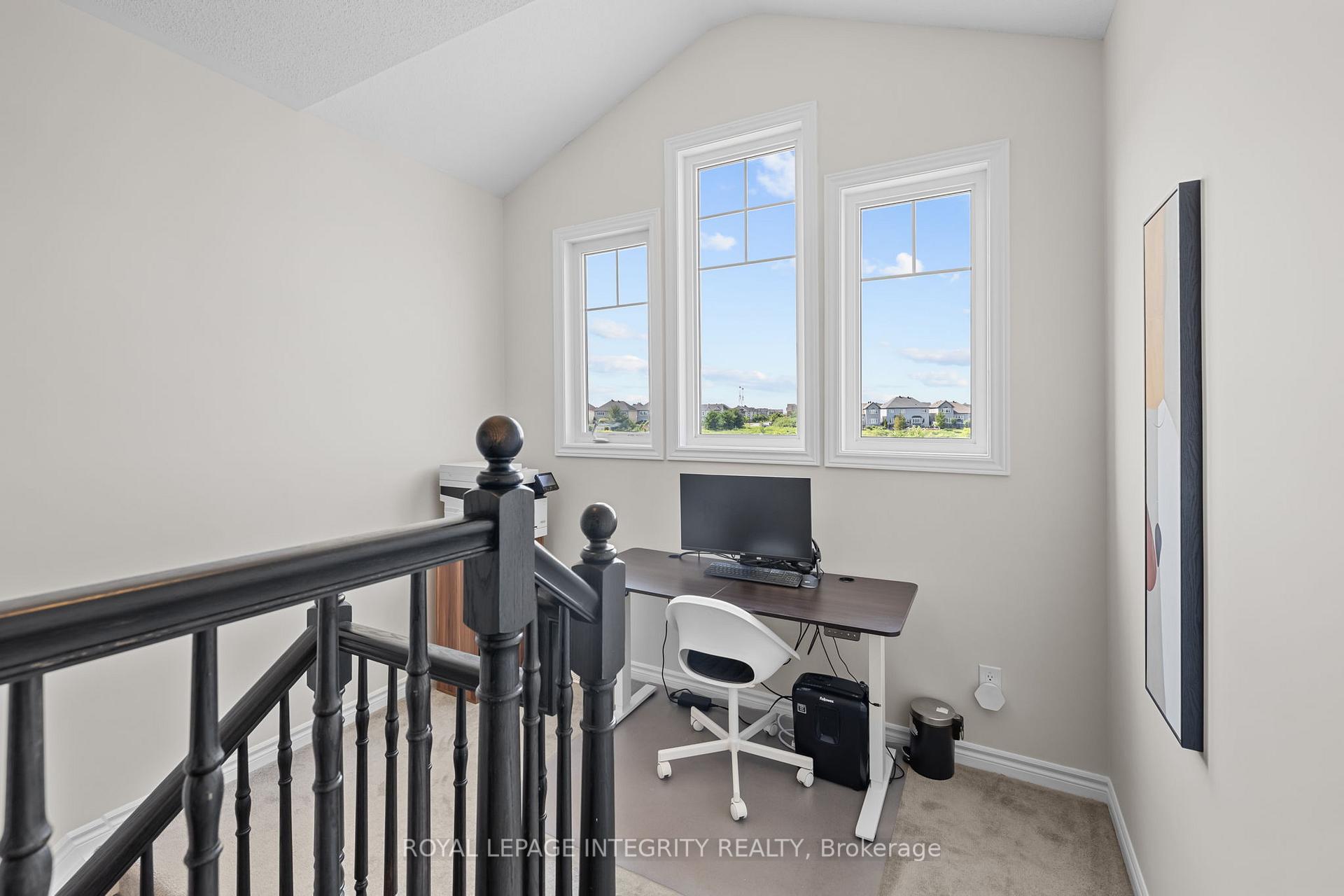 Photo 18 of 568 Cope Drive, Ottawa, Kanata - Emerald Meadows/Trailwest — HOMEH
