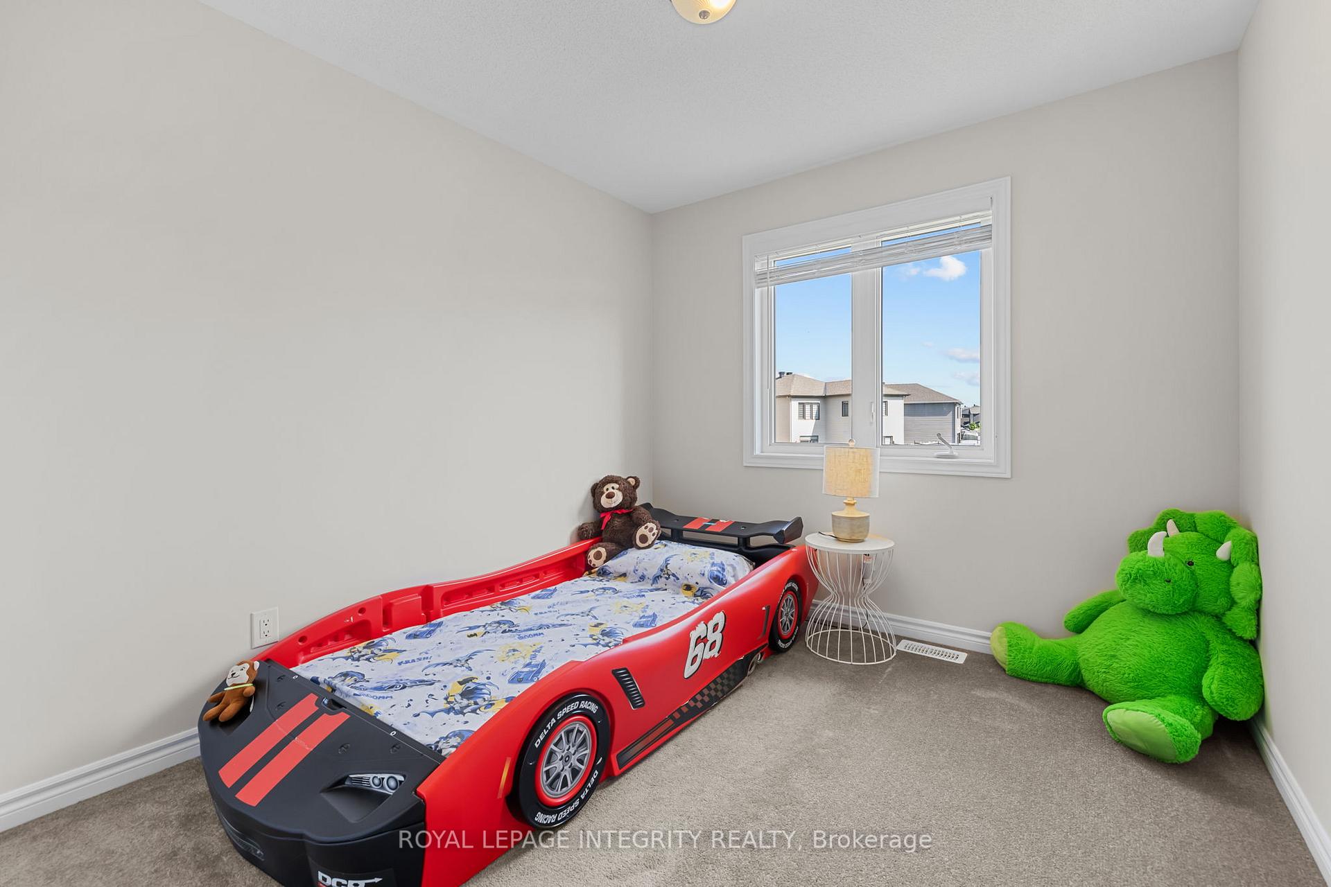 Photo 30 of 568 Cope Drive, Ottawa, Kanata - Emerald Meadows/Trailwest — HOMEH