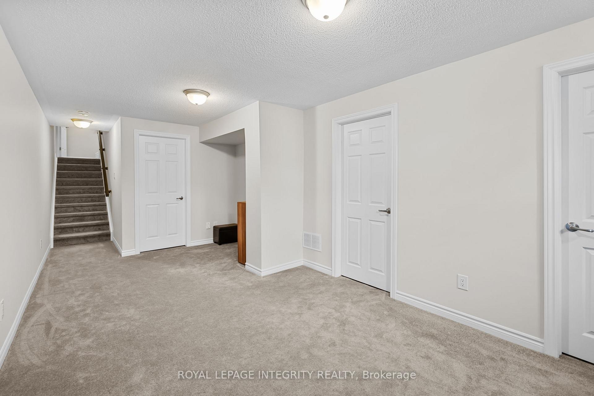 Photo 33 of 568 Cope Drive, Ottawa, Kanata - Emerald Meadows/Trailwest — HOMEH