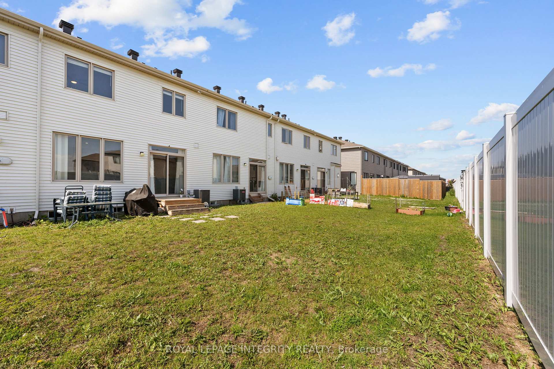 Photo 35 of 568 Cope Drive, Ottawa, Kanata - Emerald Meadows/Trailwest — HOMEH