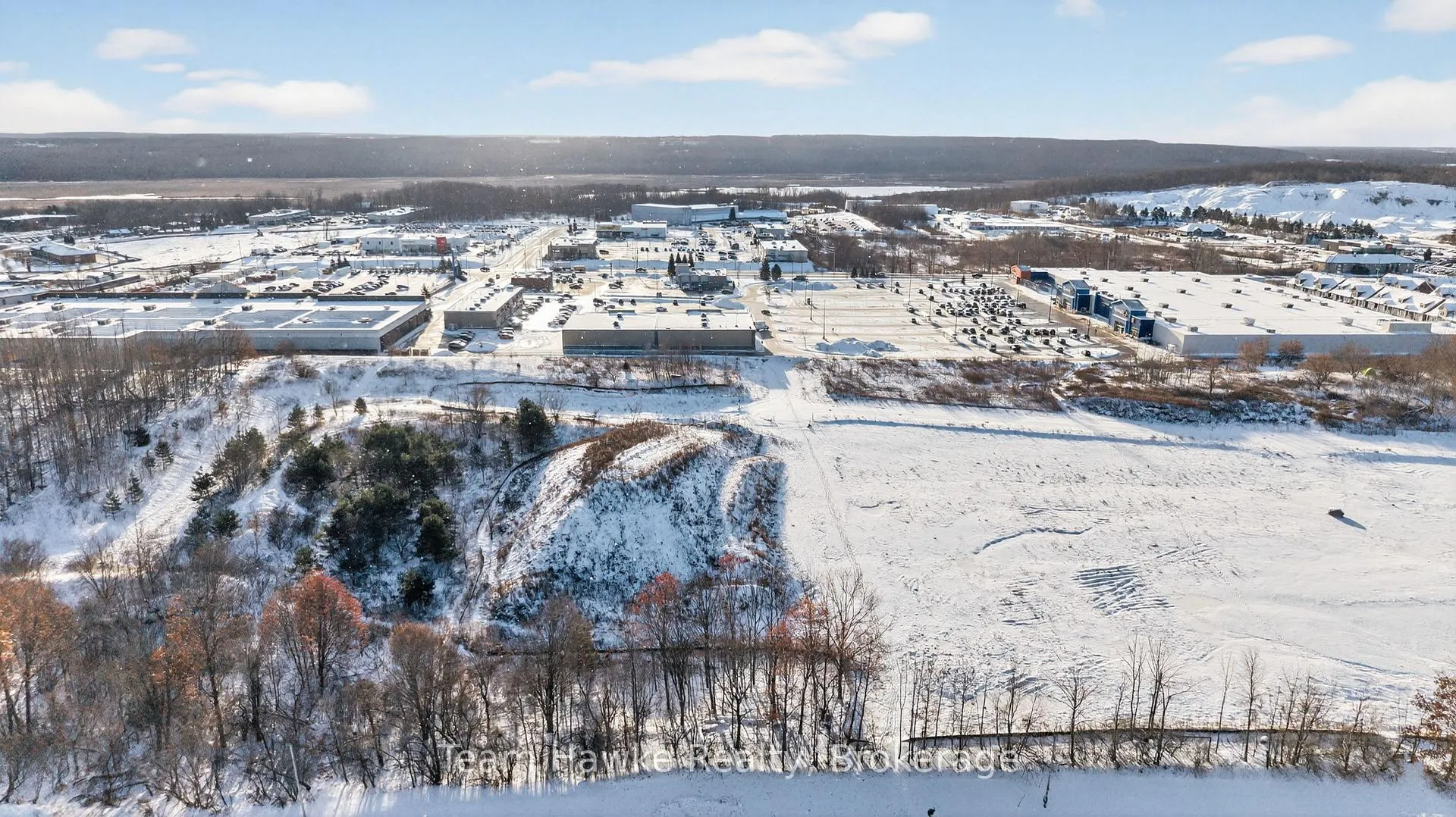 Photo 43 of 44 Northland Drive, Midland — HOMEH
