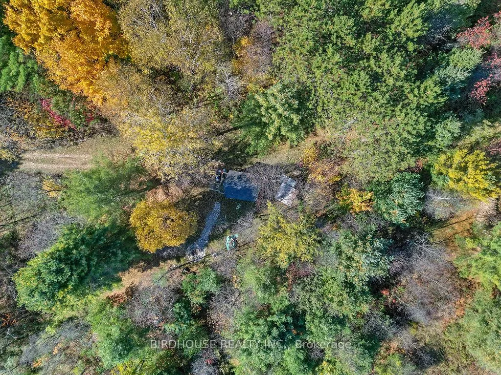 Photo 7 of 1045 Shanahan Trail, Minden Hills, Minden — HOMEH