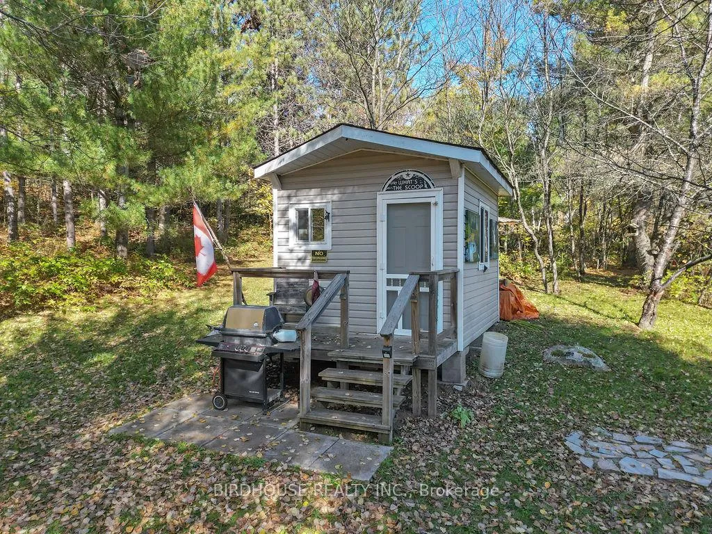 Photo 9 of 1045 Shanahan Trail, Minden Hills, Minden — HOMEH