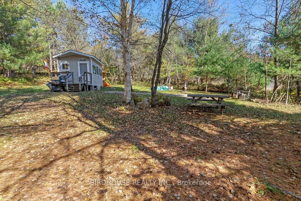 Photo 13 of 1045 Shanahan Trail, Minden Hills, Minden — HOMEH