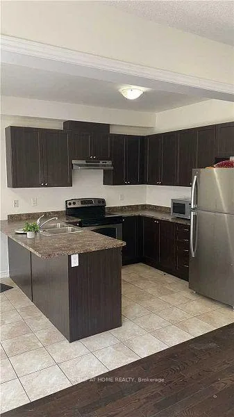 Photo 2 of 572 Murray Meadows Place, Milton, Clarke — HOMEH