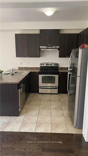 Photo 3 of 572 Murray Meadows Place, Milton, Clarke — HOMEH