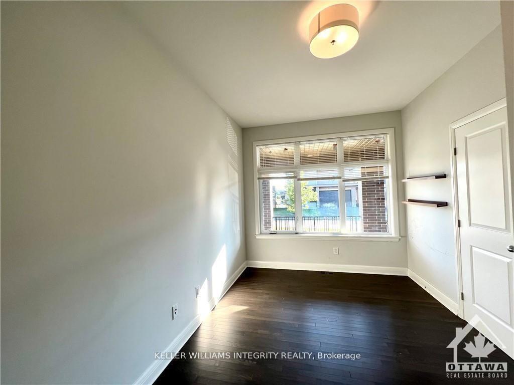 Photo 4 of 11 Coquina Place, Ottawa, Kanata - Kanata Lakes/Heritage Hills — HOMEH
